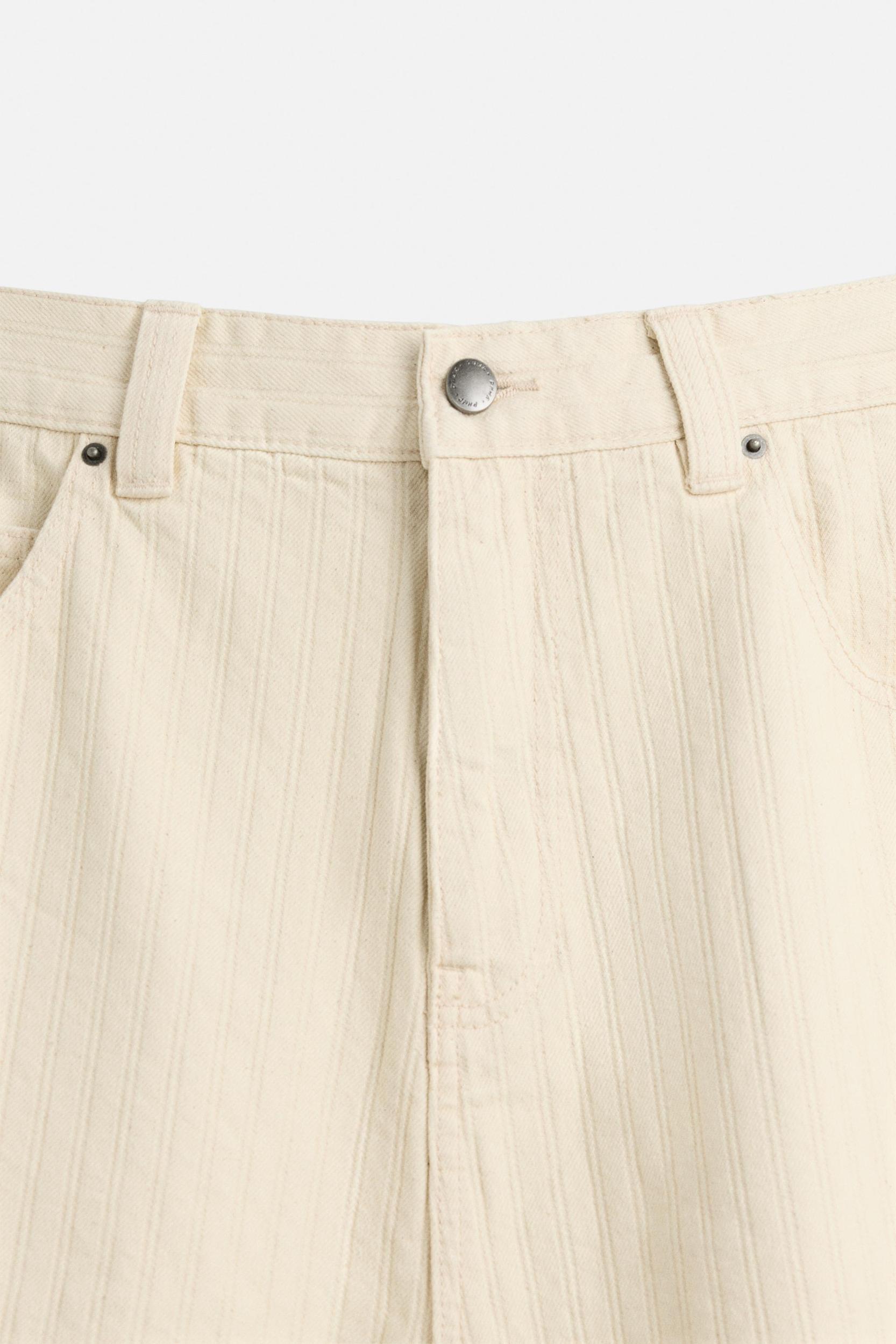 TEXTURED STRIPED SHORTS Product Image