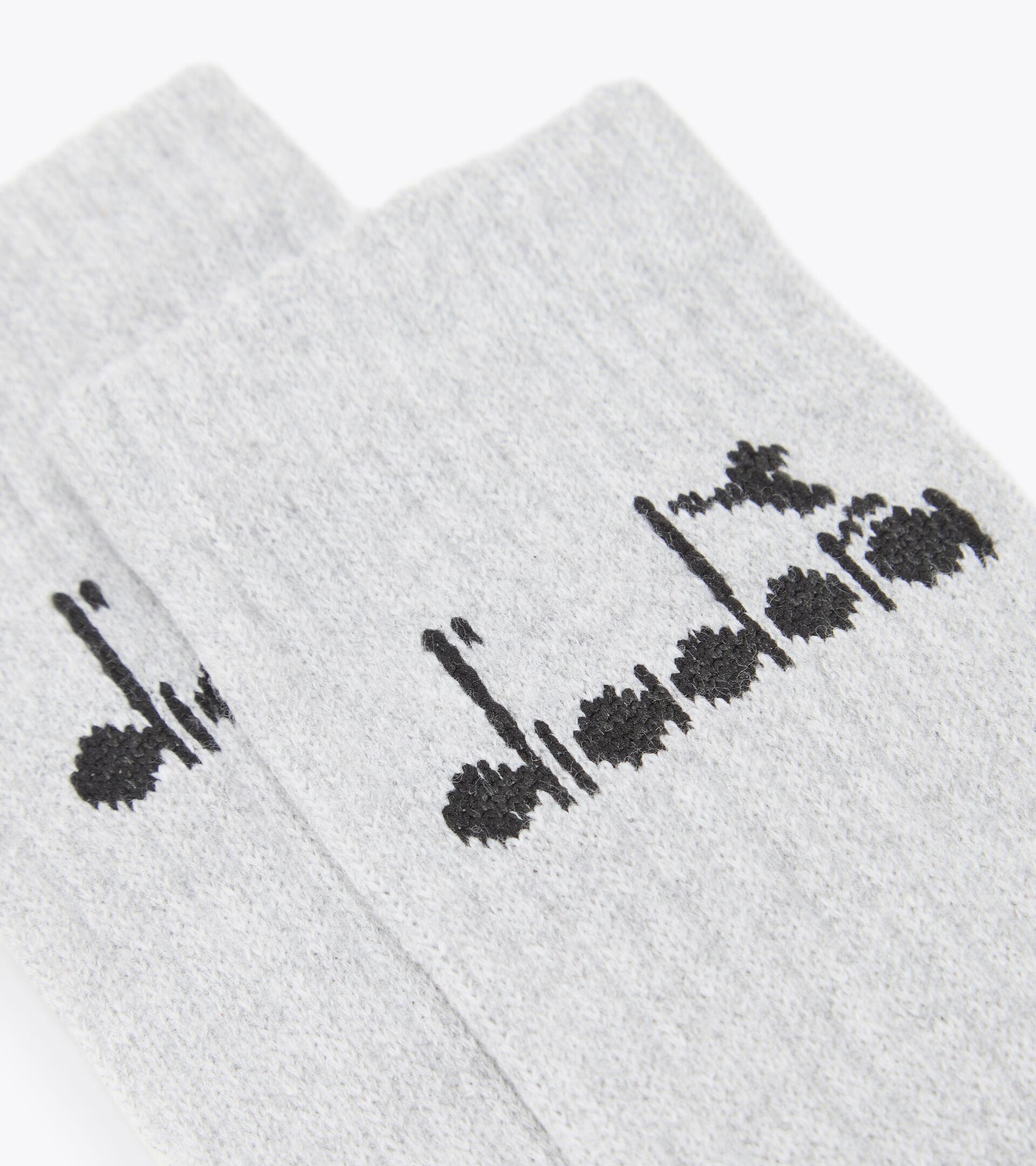 U.MID SOCKS 3-PCS PACK Product Image