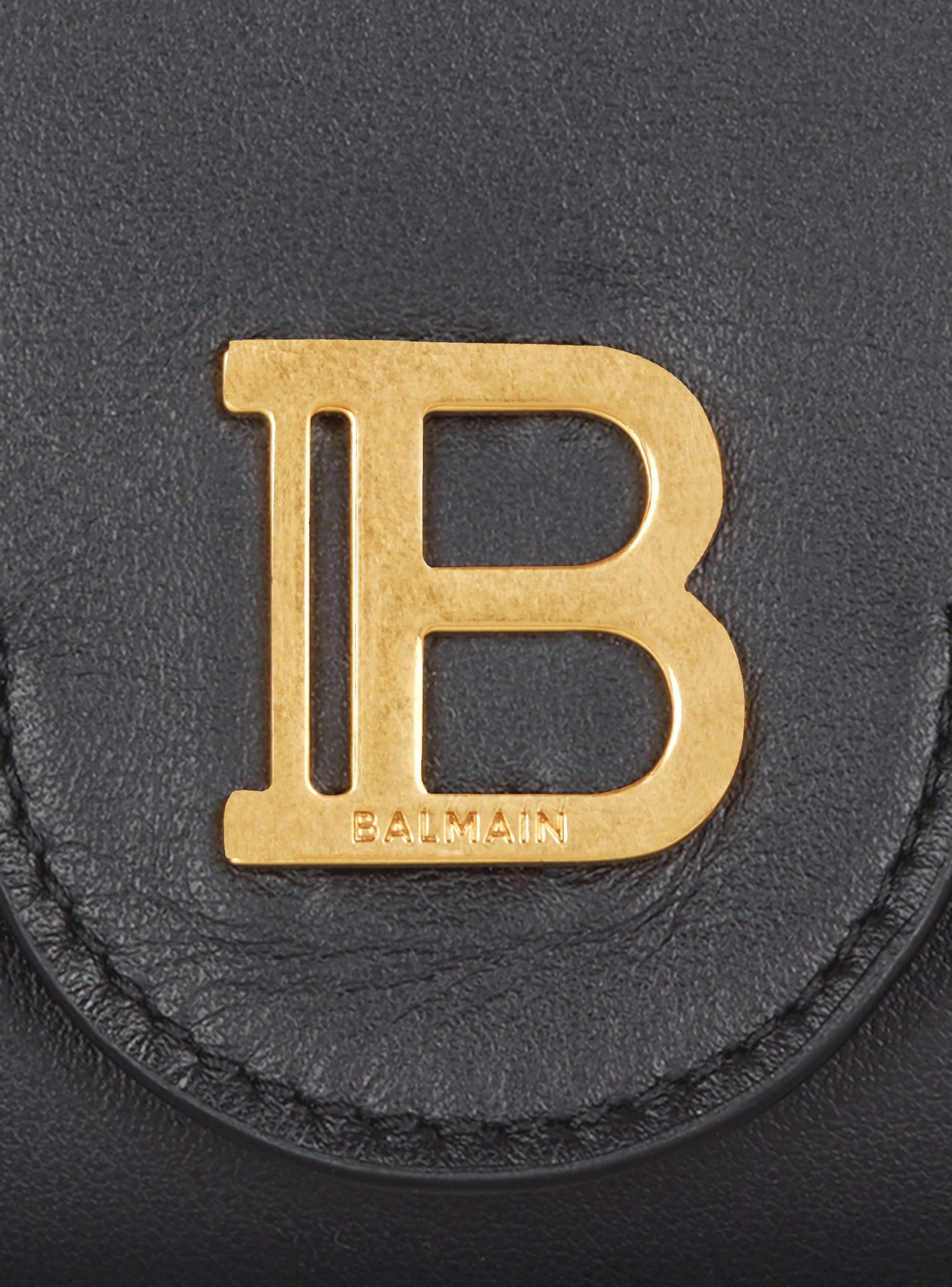 B-Buzz leather purse  Product Image