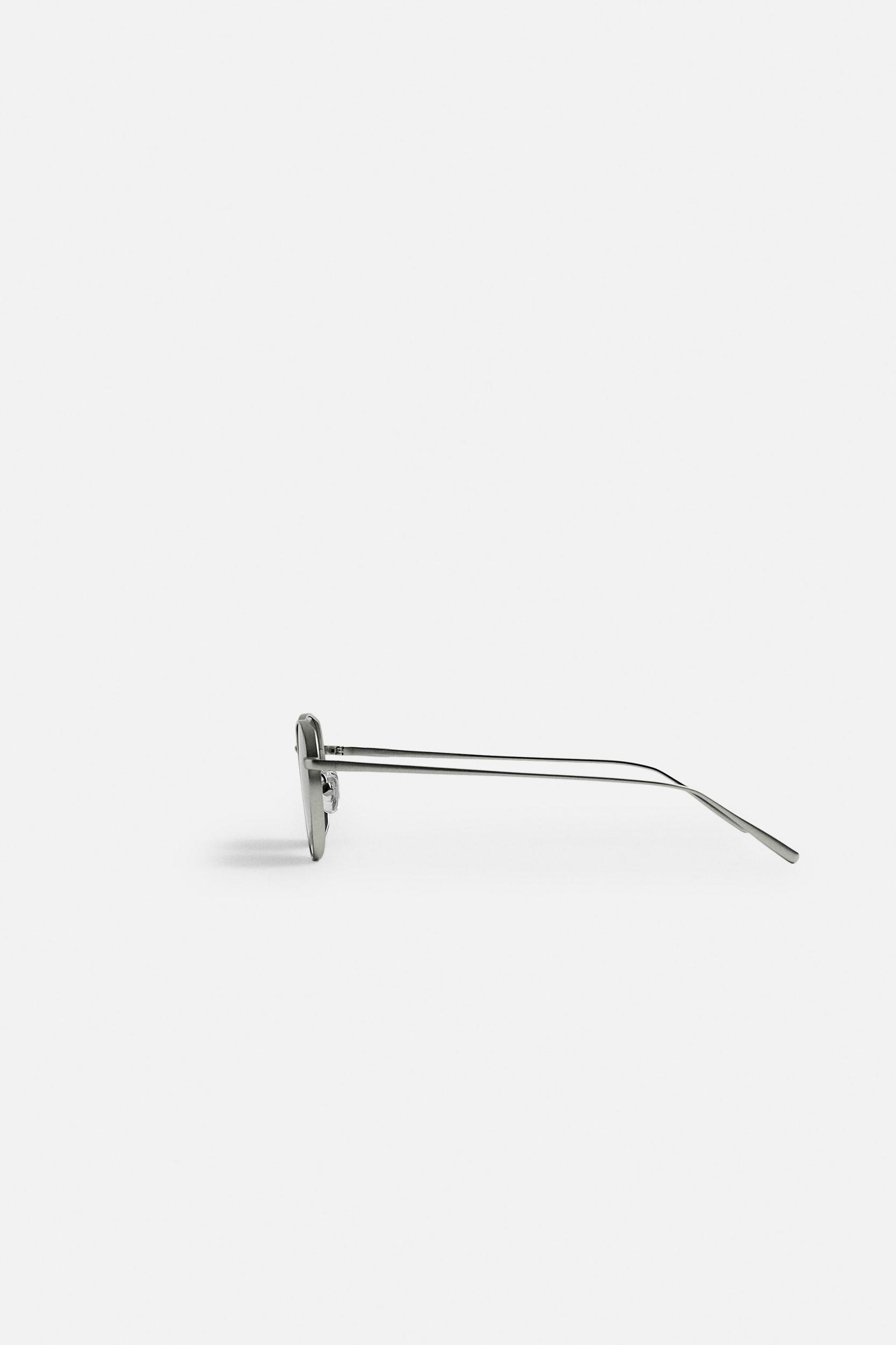 OVAL SUNGLASSES Product Image