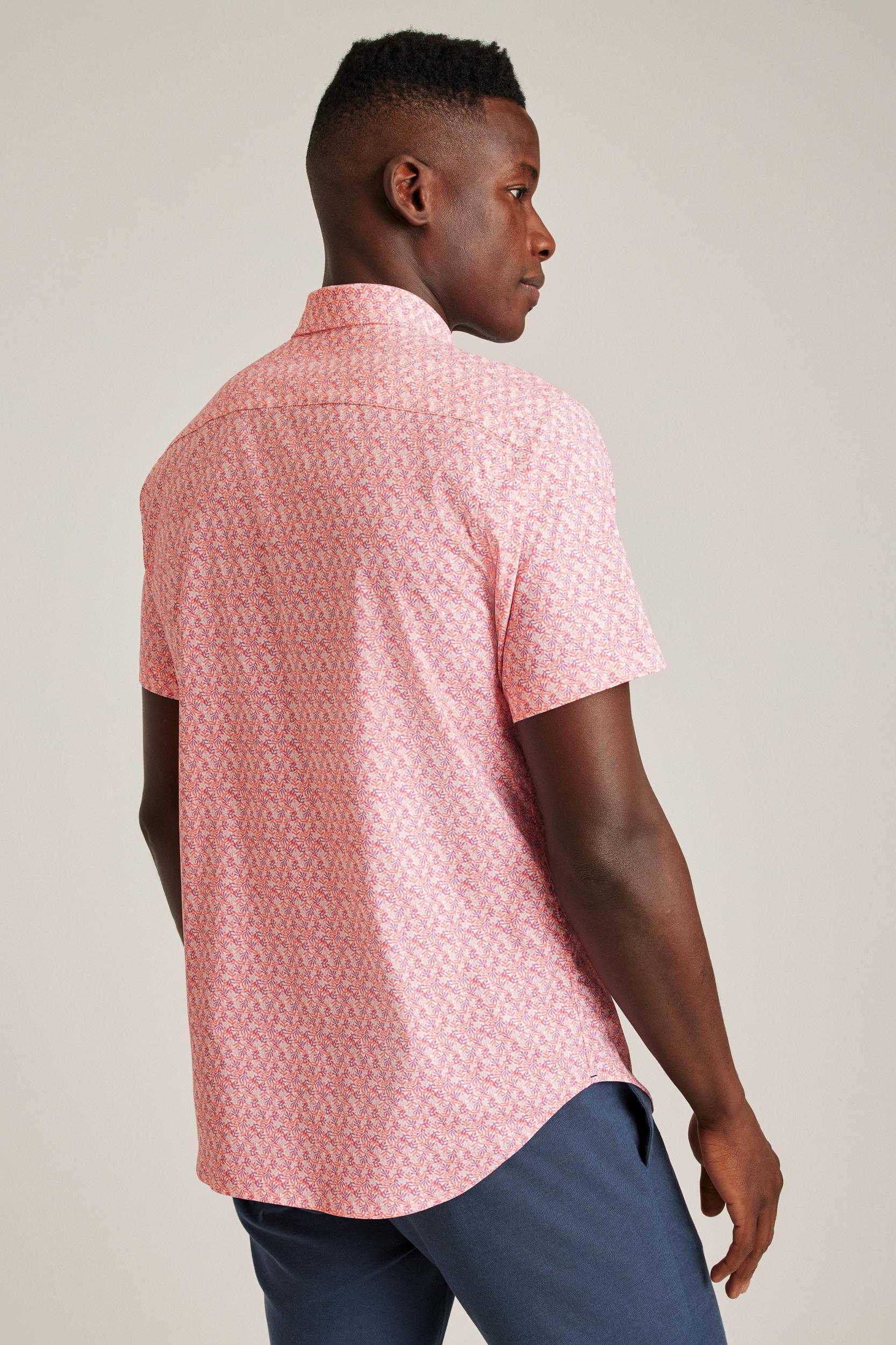 Tech Short Sleeve Shirt Product Image