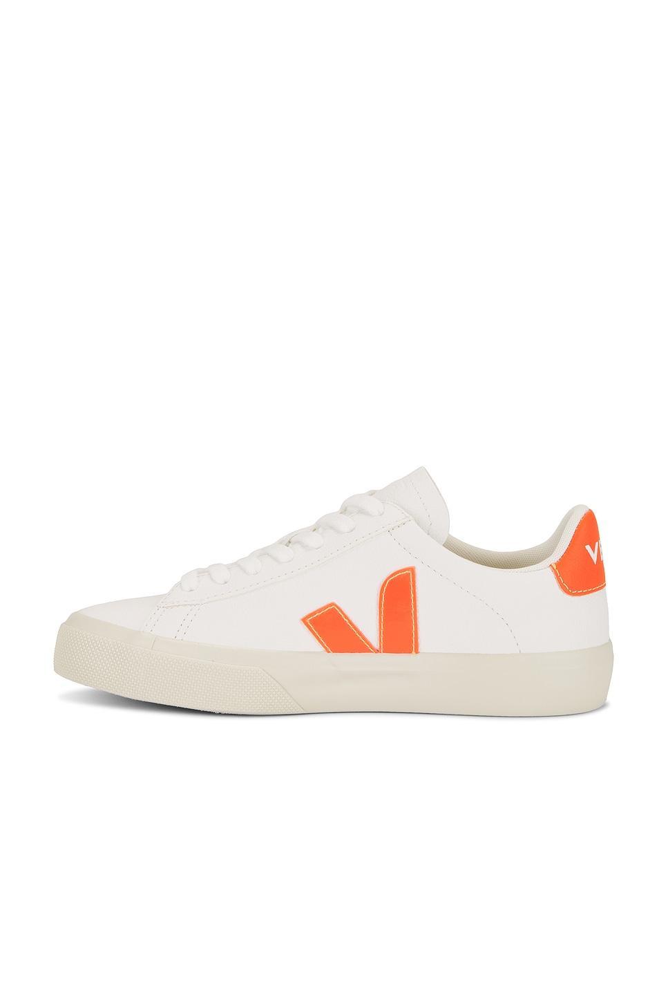 Campo Sneaker Veja Product Image