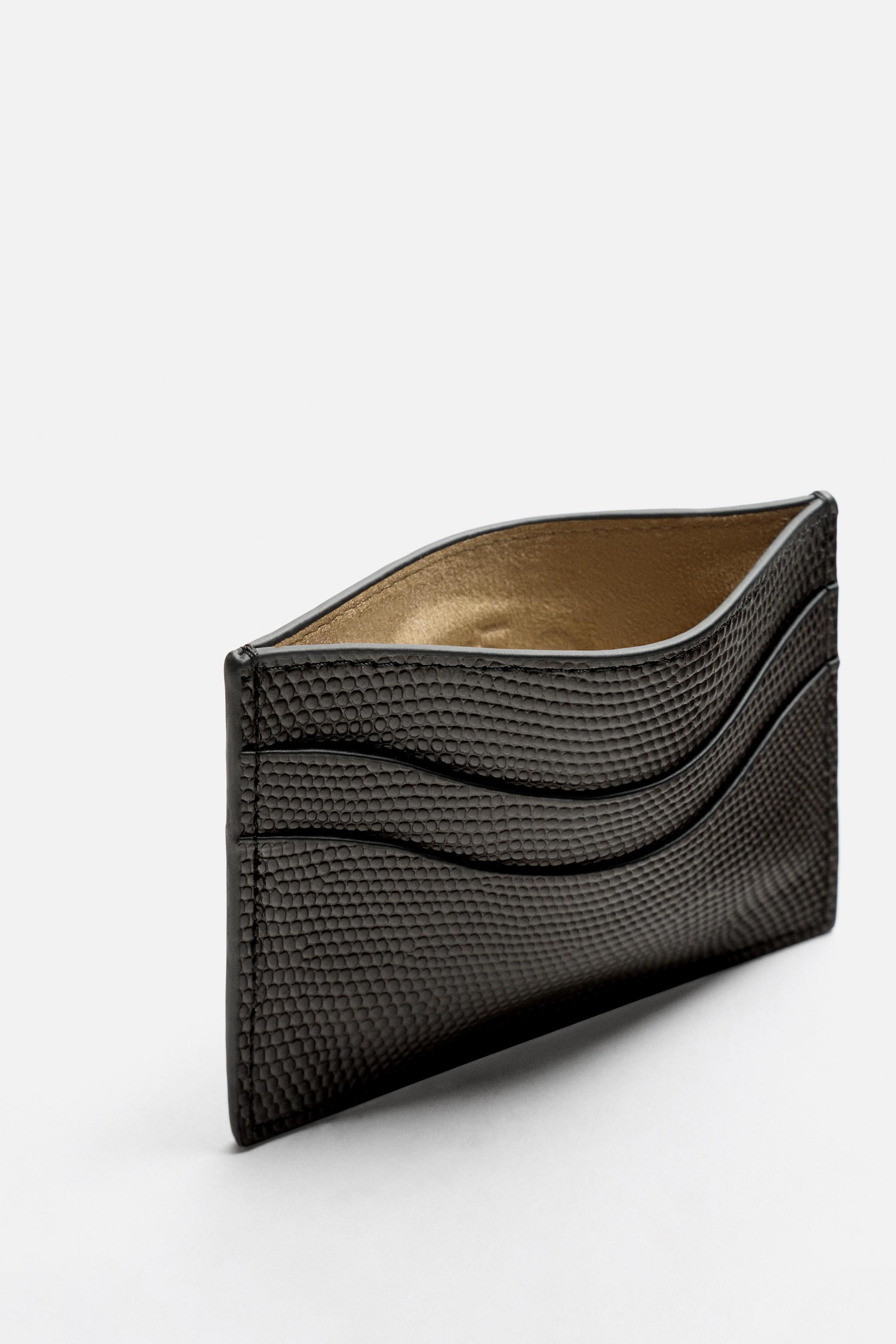 LEATHER CARD HOLDER Product Image