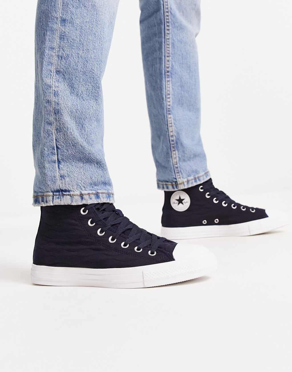 Converse Chuck Taylor All Star quilted cozy utility sneakers Product Image