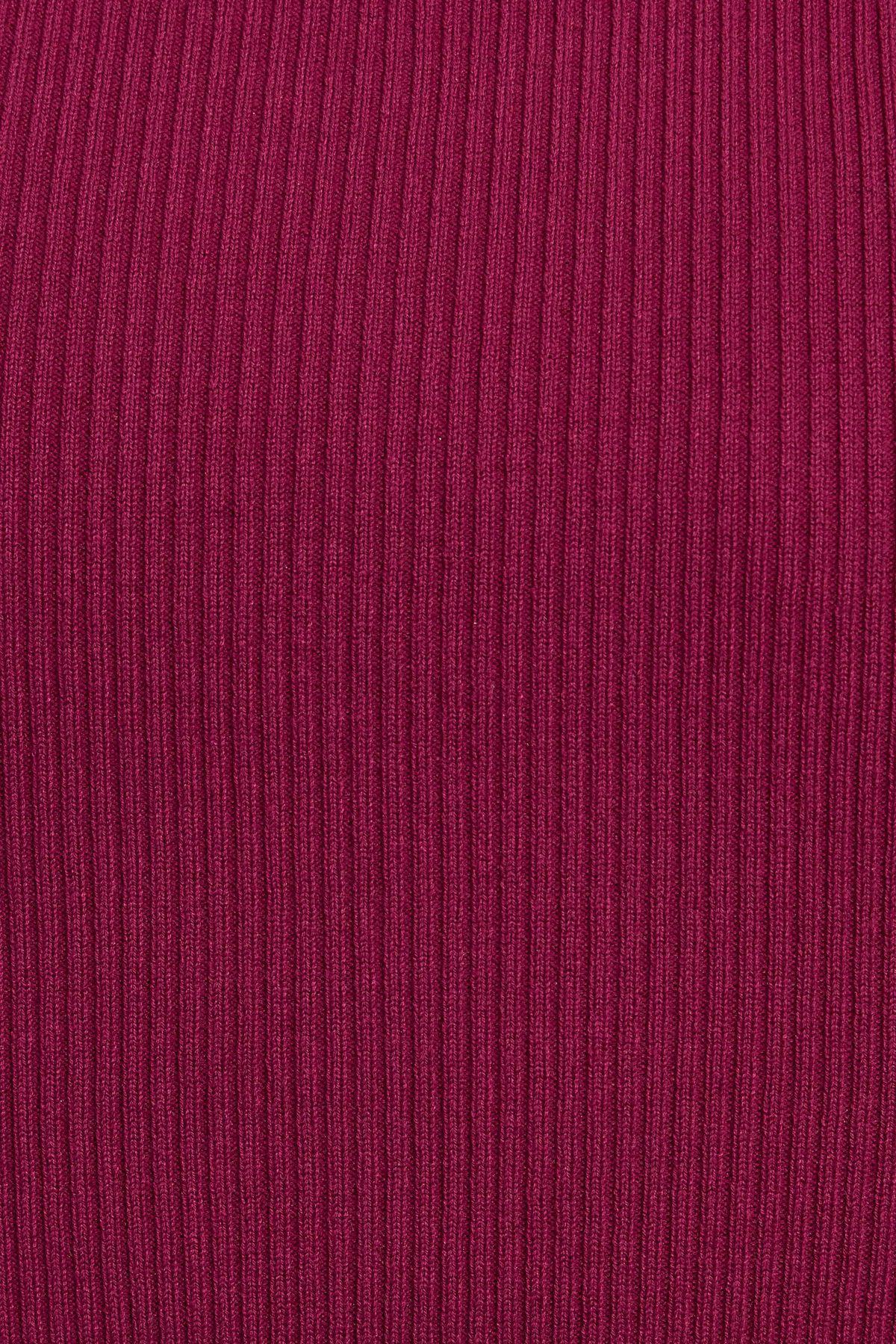 Short Sleeve Peakaboo Top Product Image