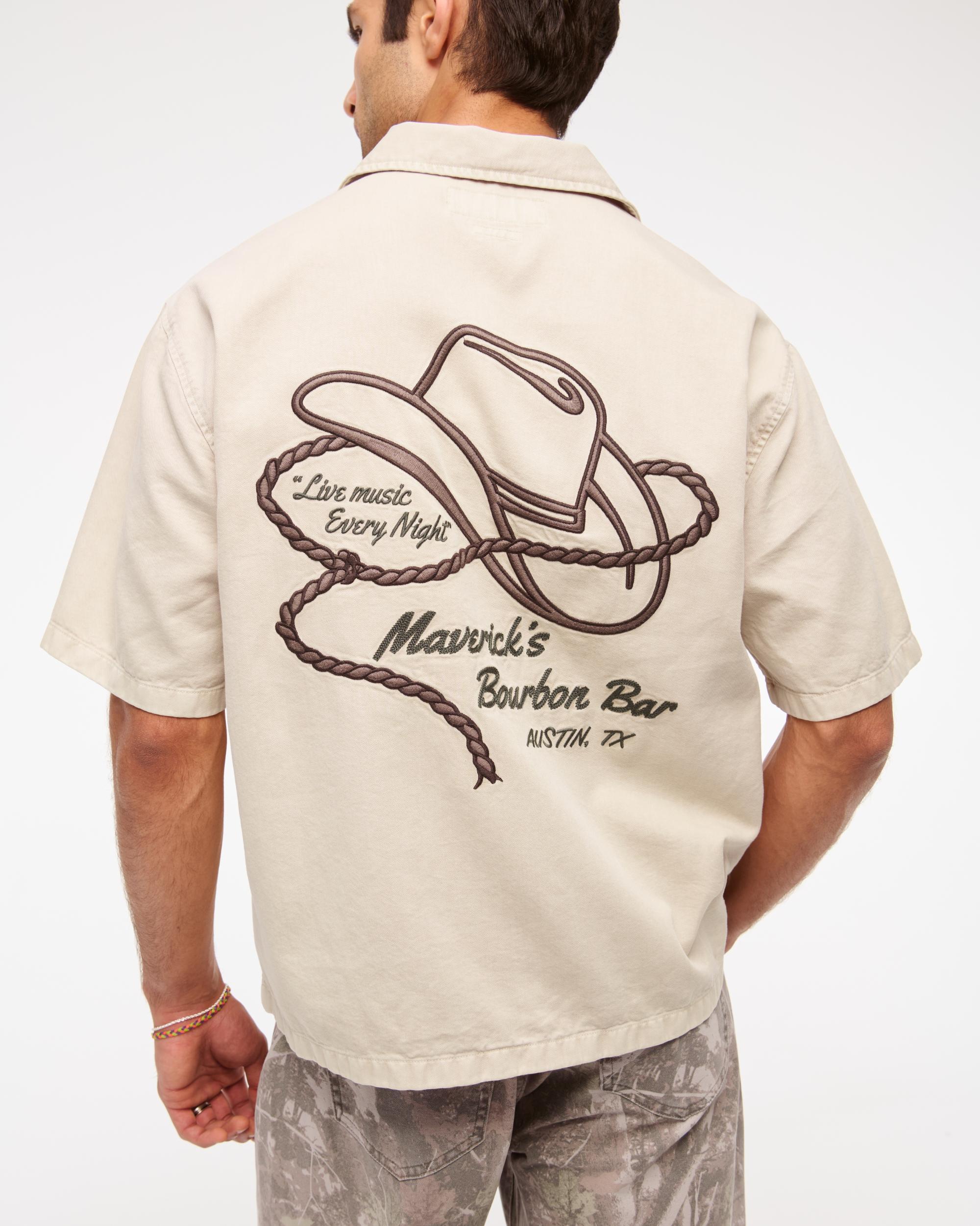 Short-Sleeve Cropped Western Graphic Button-Up Shirt Product Image