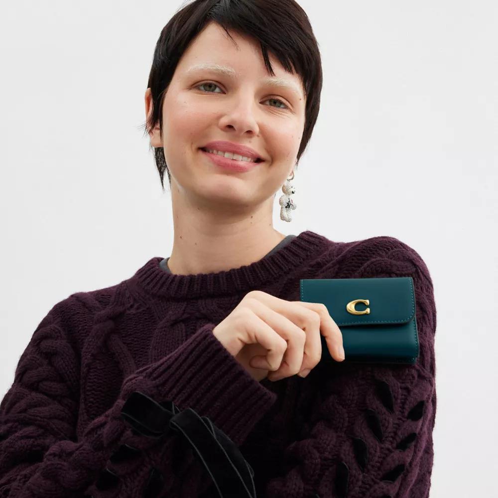 Essential Card Holder Wallet Product Image