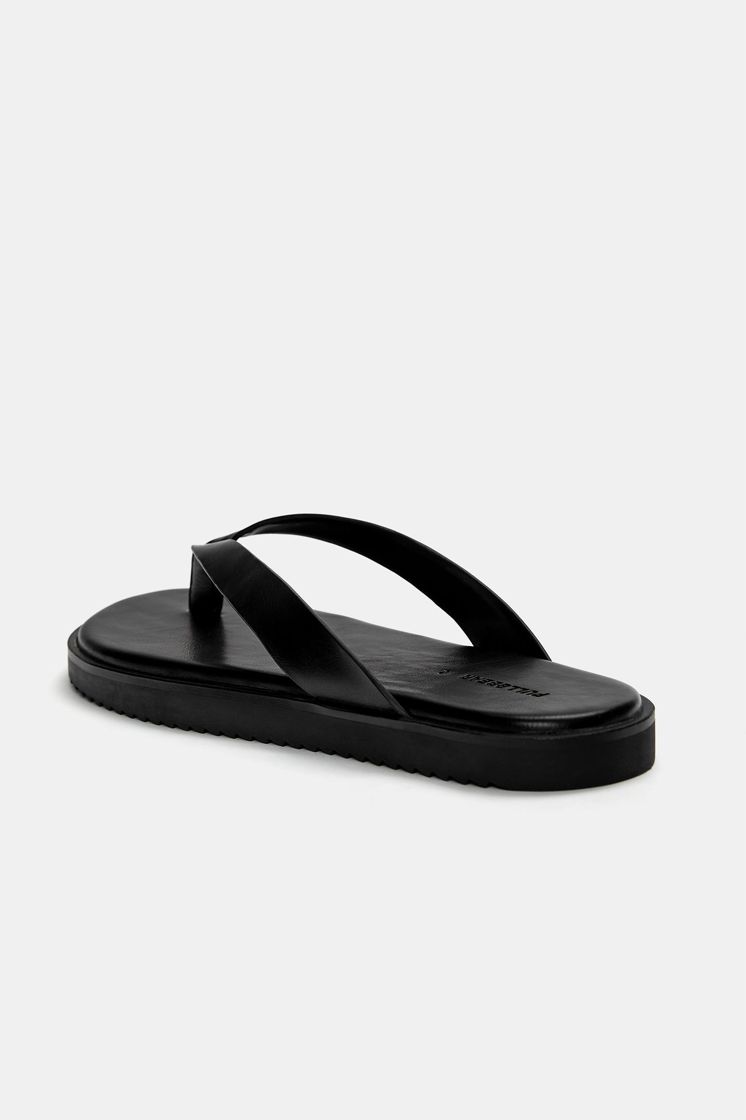 Flat sandals Product Image