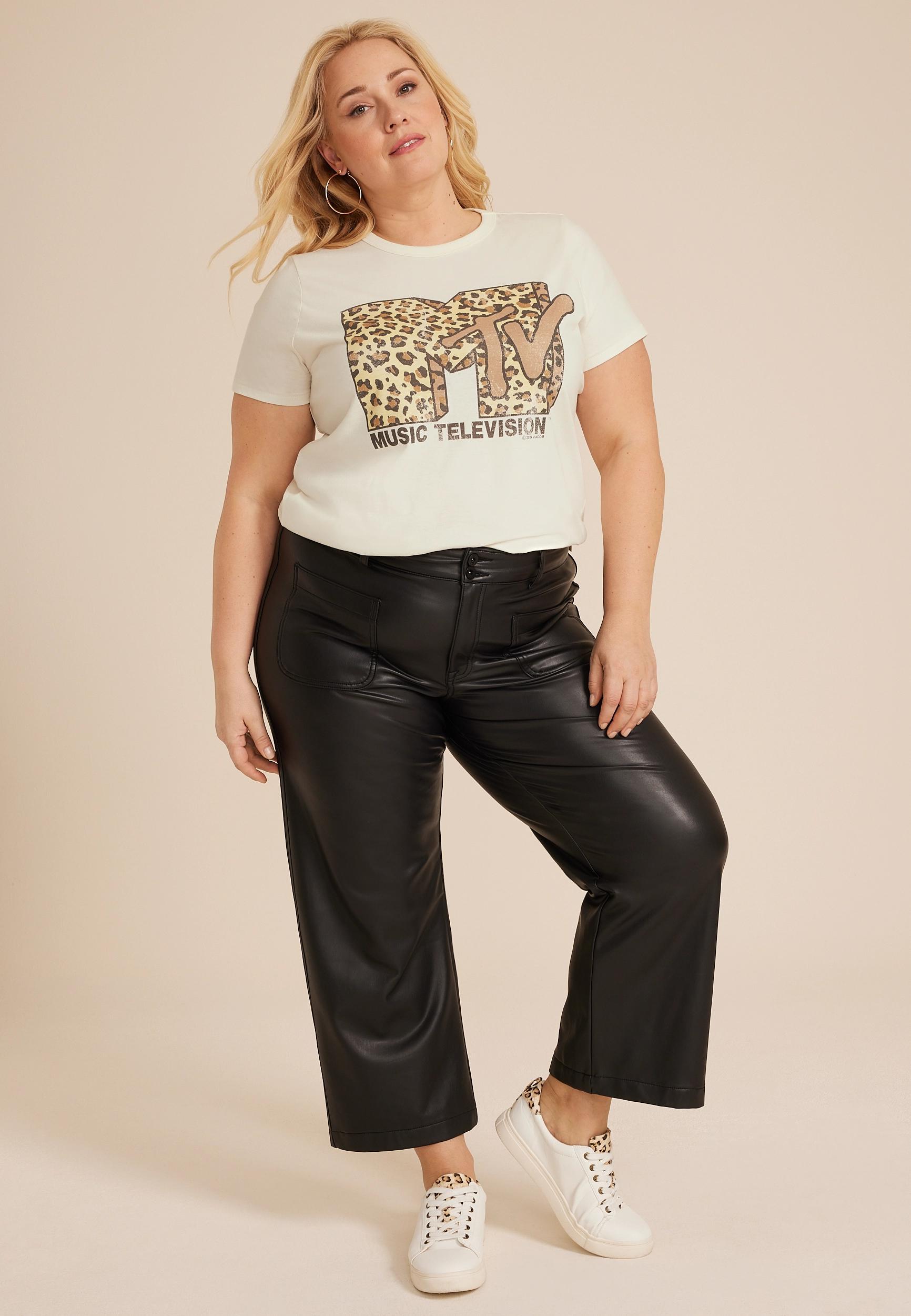 Maurices 4X Plus Size Womens Mtv Classic Fit Graphic Tee Beige Product Image