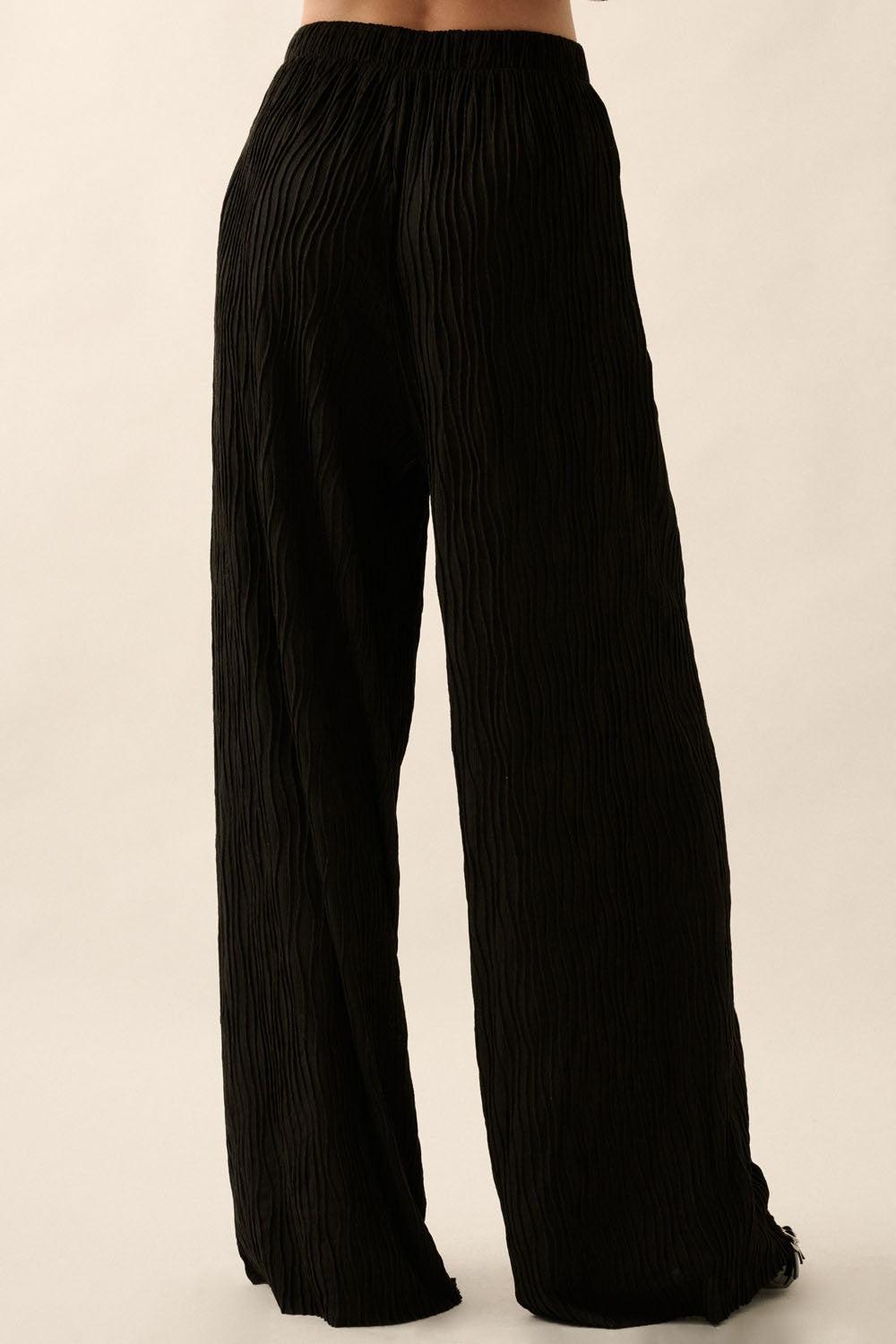 Wavy Texture Rib-Knit Wide-Leg Pants Product Image