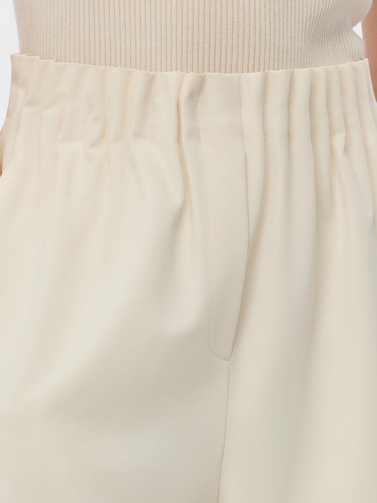 Stretch Elastic Waist A-Line Women Shorts Product Image