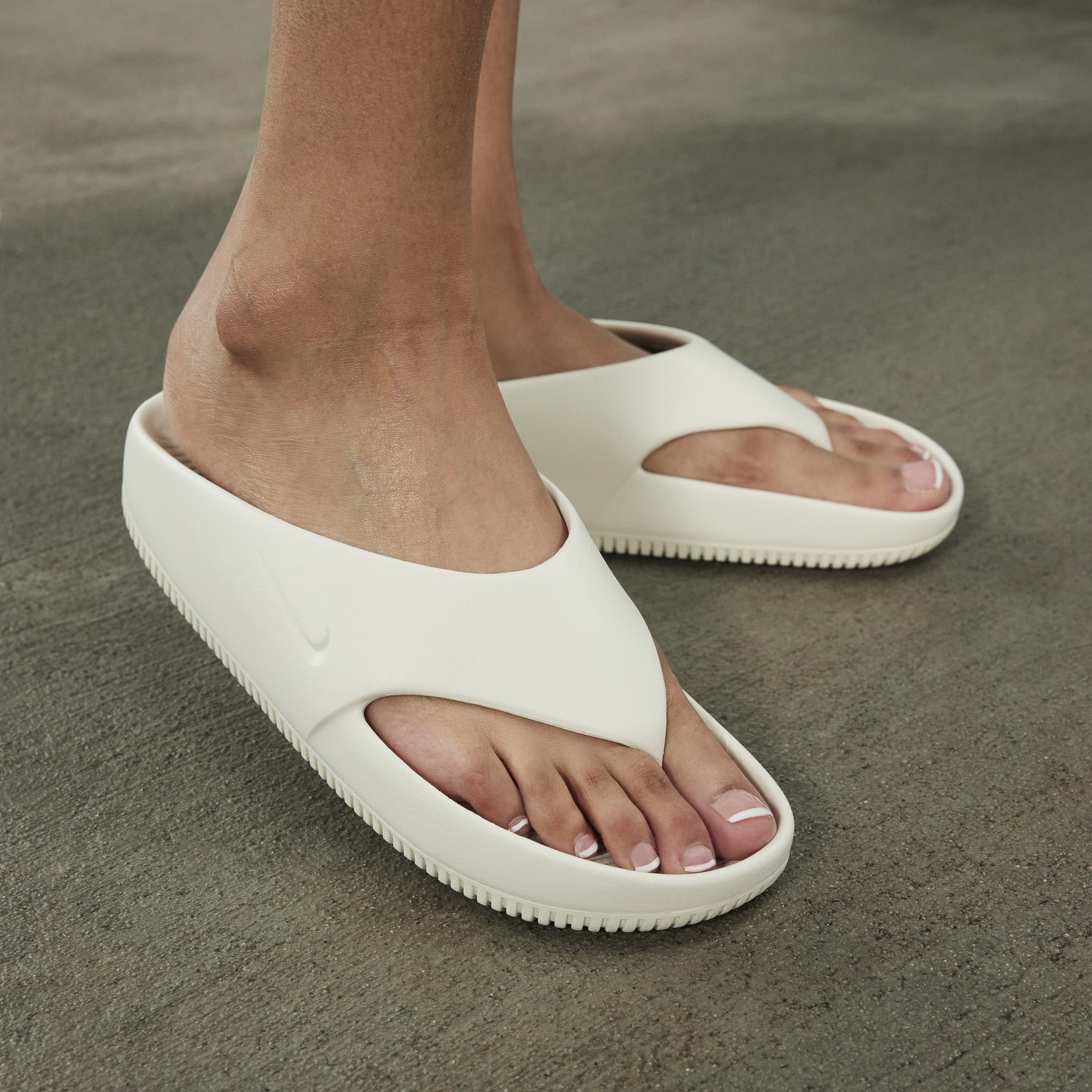 Nike Womens Calm Flip-Flops | FD4115-100 Product Image