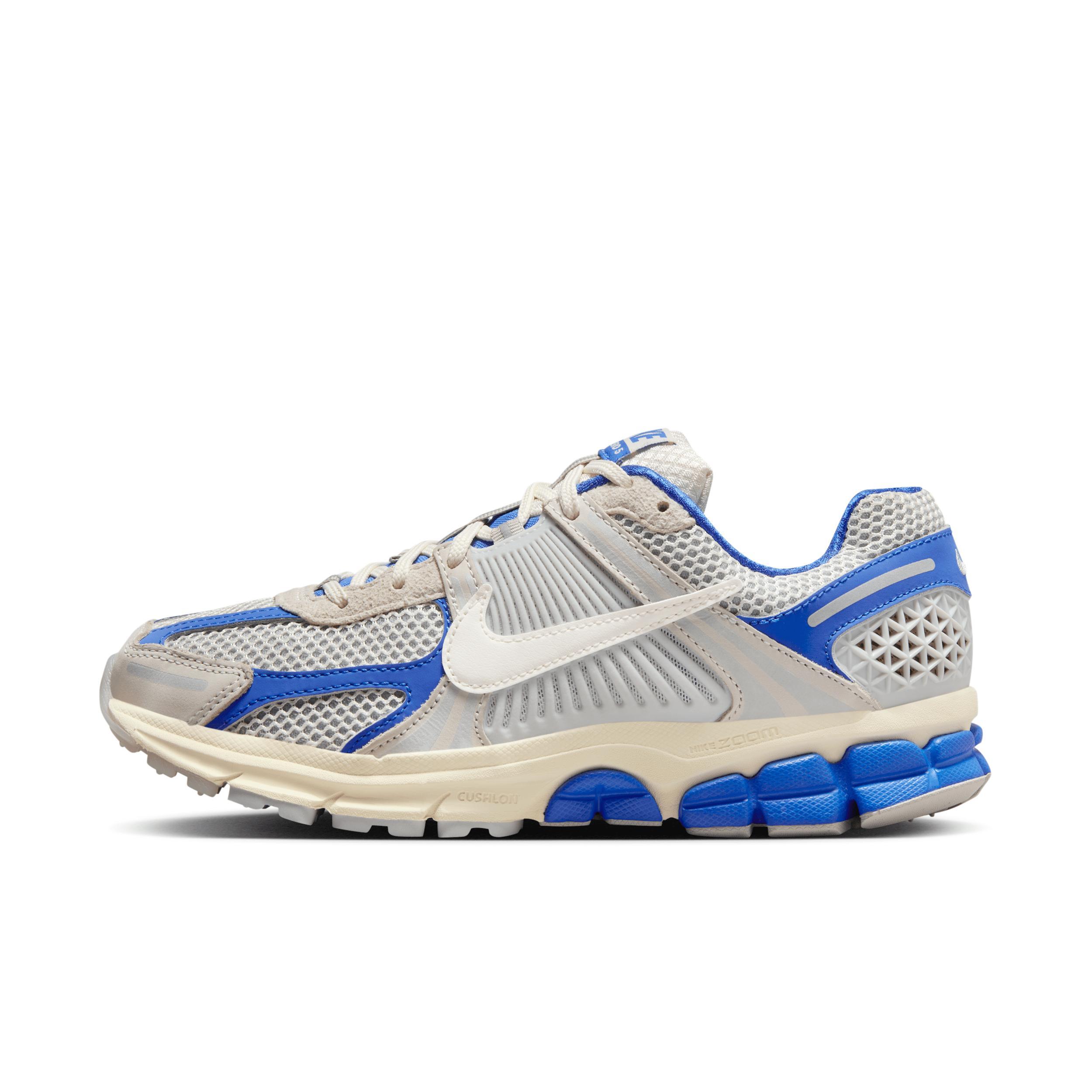 Nike Women's Zoom Vomero Shoes Product Image