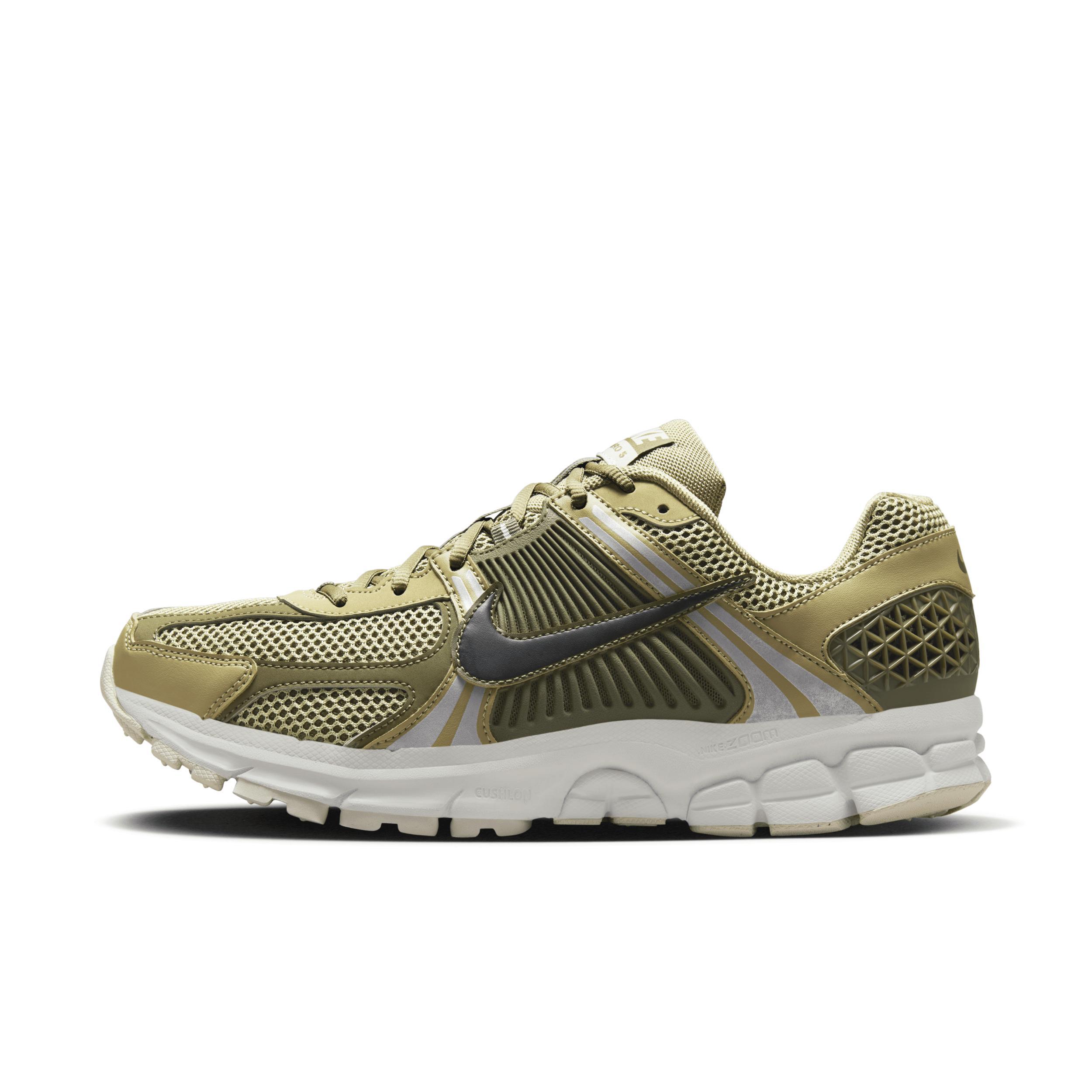 Nike Zoom Vomero 5 sneakers Product Image