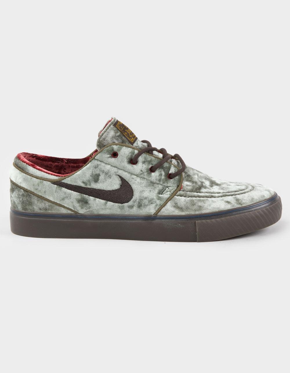 NIKE SB Zoom Janoski OG+ SE Skate Shoes Product Image