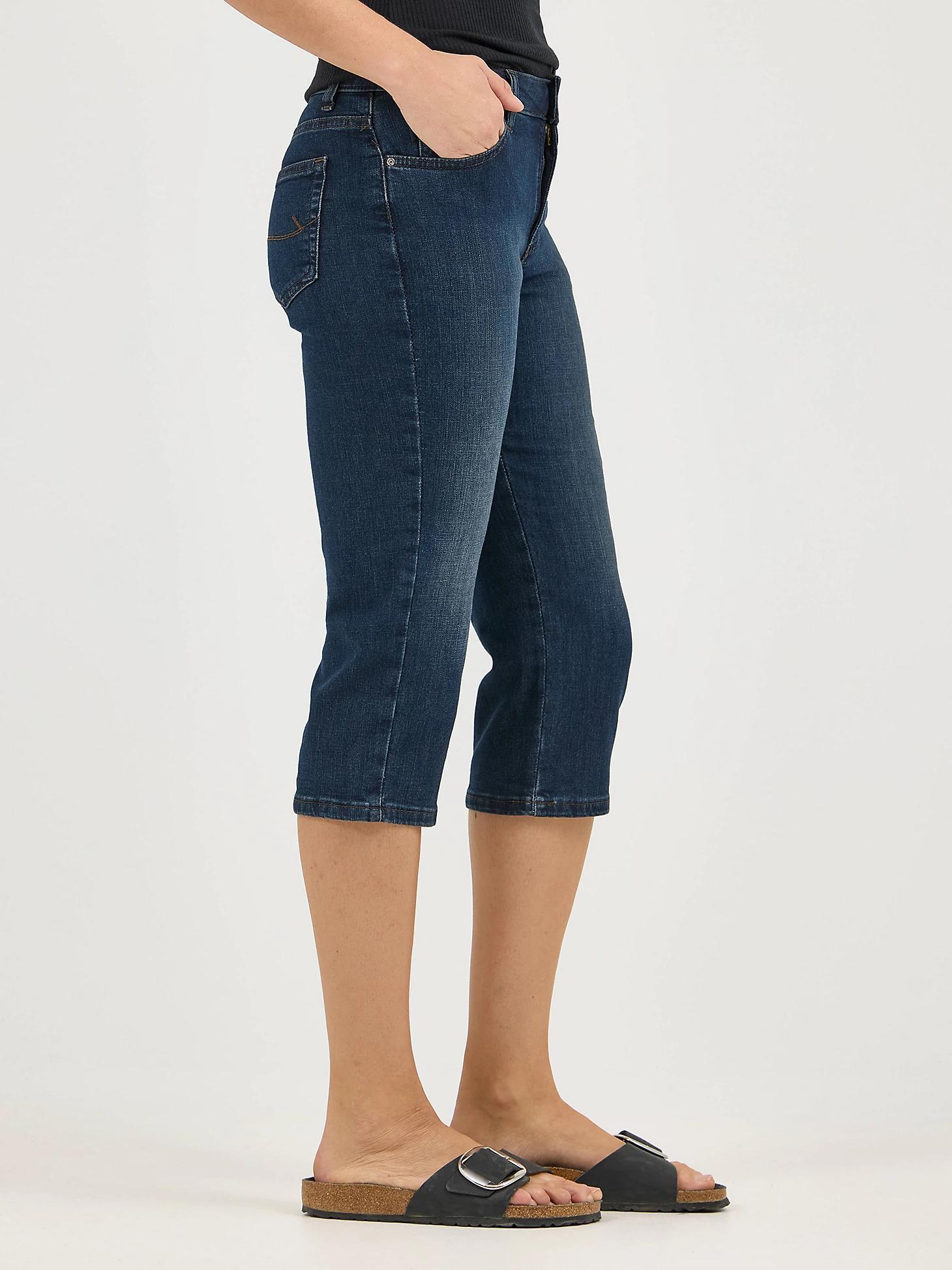 Women's Capris: Relaxed Fit Capri Pants | Denim Pants | Lee® Product Image