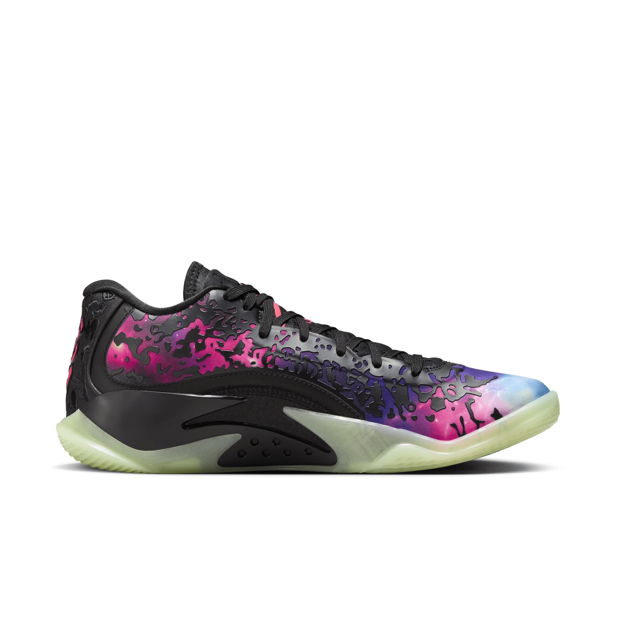 Nike Men's Zion 3 Basketball Shoes Product Image