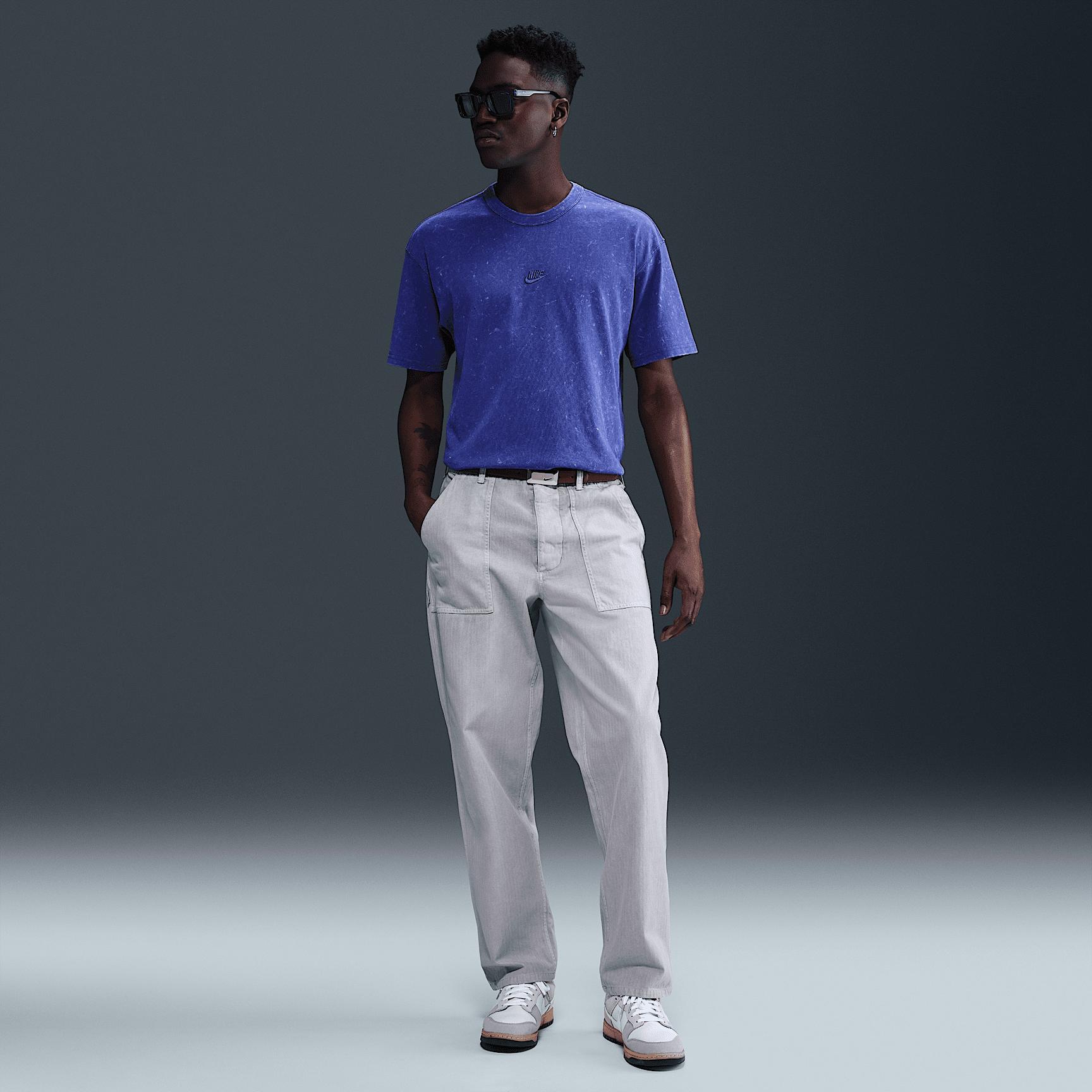 Mens Nike Sportswear Premium Essentials Max90 T-Shirt | HJ0552-539 Product Image