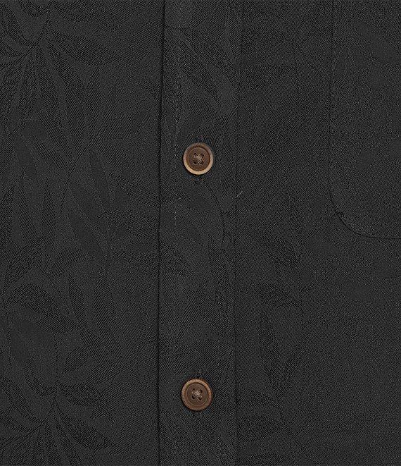 Roundtree & Yorke Short Sleeve Solid Polynosic Jacquard Sport Shirt Product Image