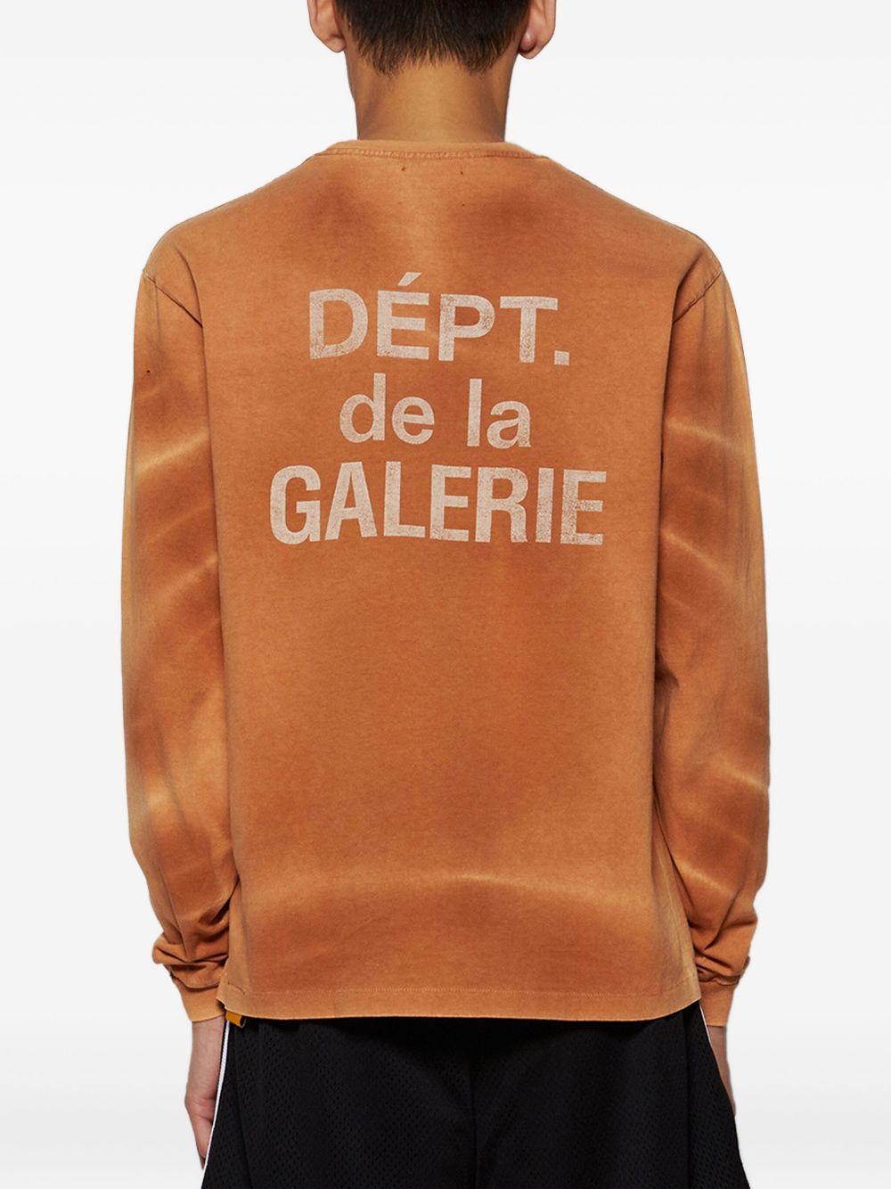 long-sleeve t-shirt Product Image