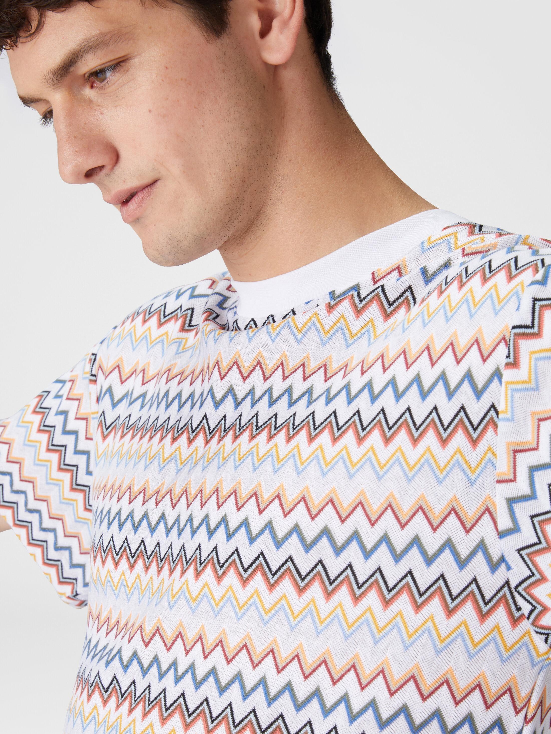 Zig zag cotton crewneck T-shirt with contrasting collar Product Image