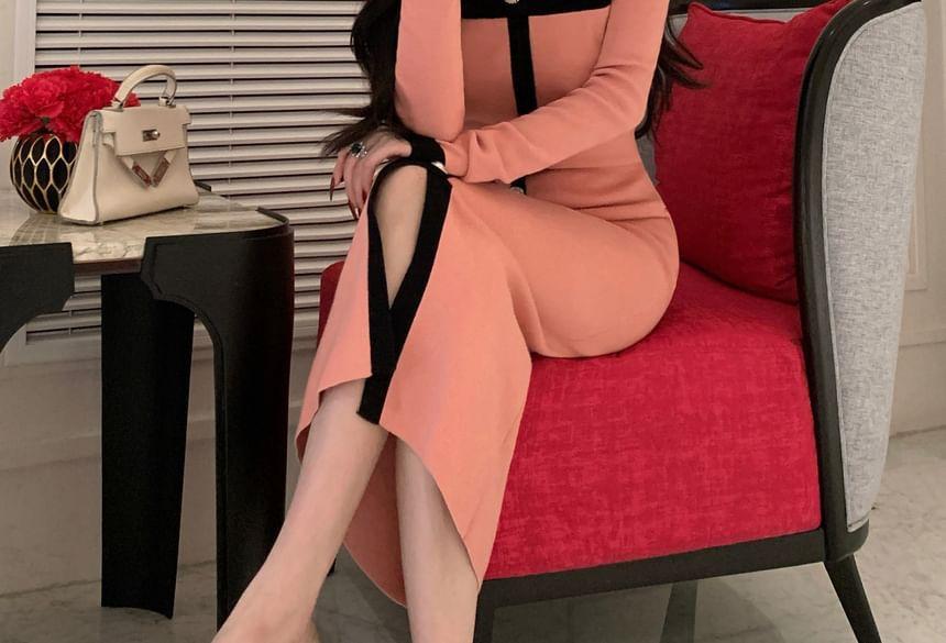 Long Sleeve Off Shoulder Two Tone Bodycon Midi Dress Product Image