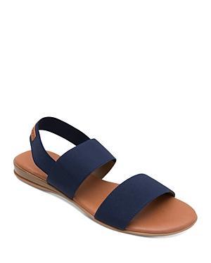 Andre Assous Womens Nigella Featherweights Flat Sandals Product Image