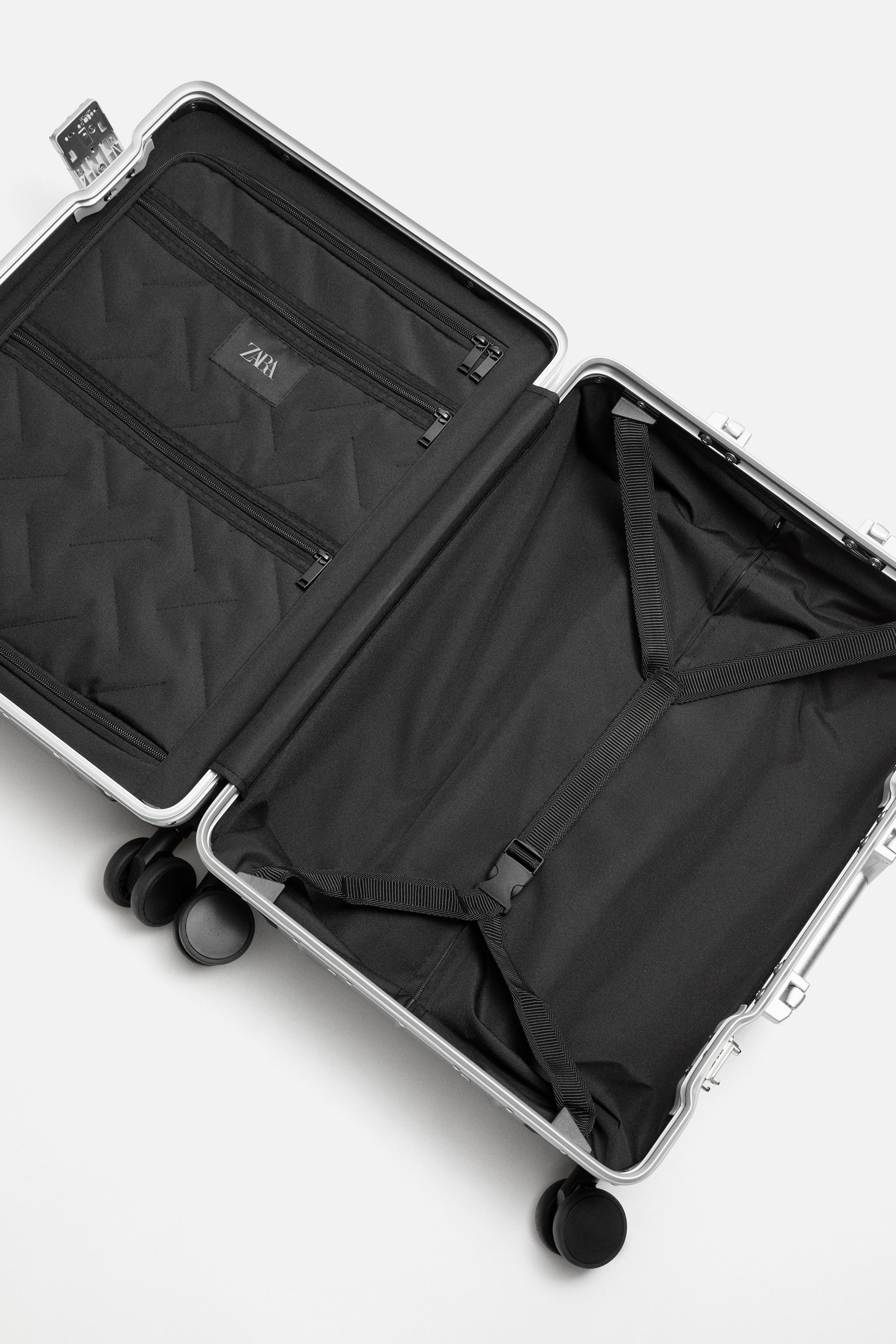 TRAVEL SUITCASE Product Image