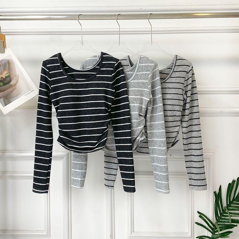 Long Sleeve Round Neck Striped Cropped T-Shirt Product Image