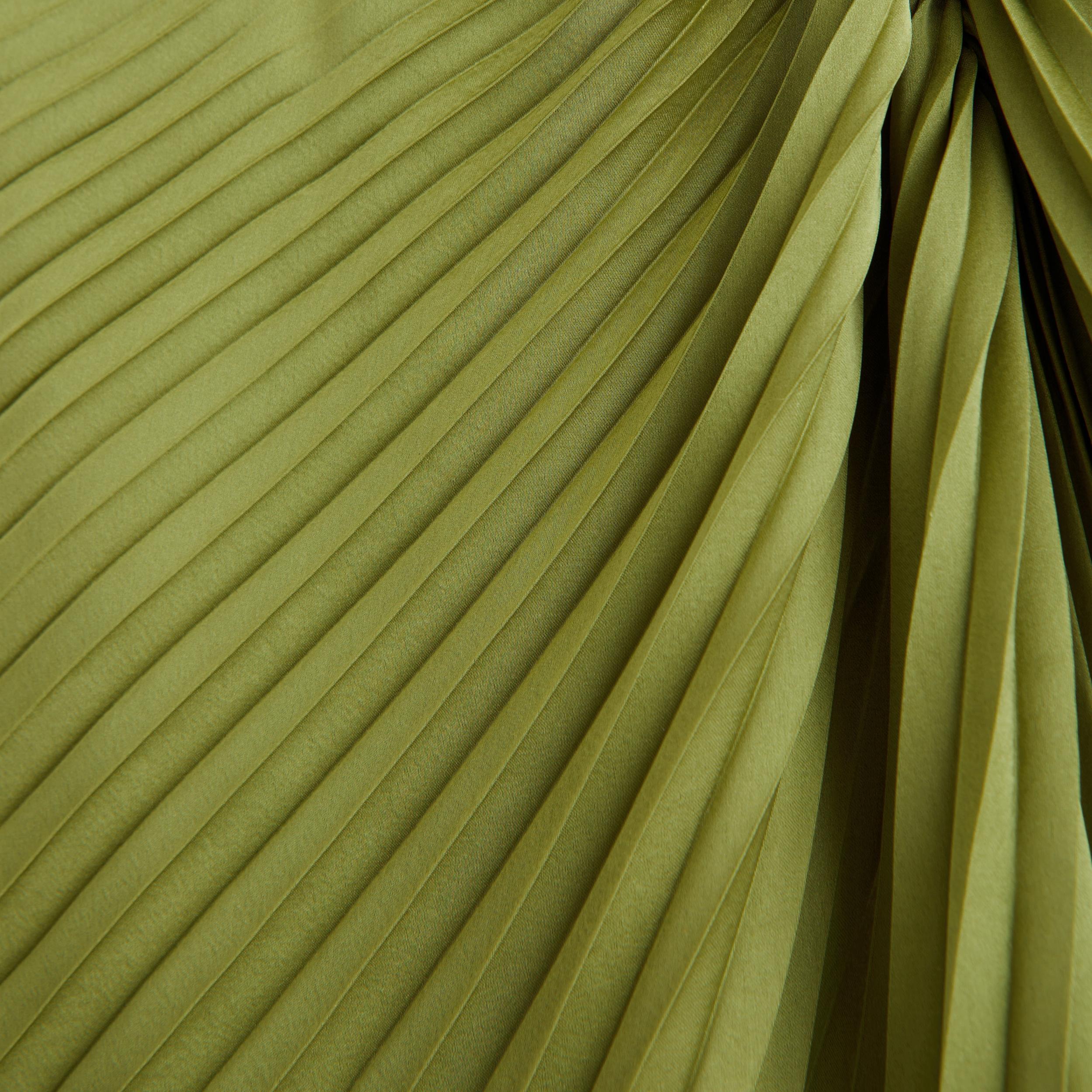 The A&F Giselle Pleated One-Shoulder Cutout Maxi Dress Product Image