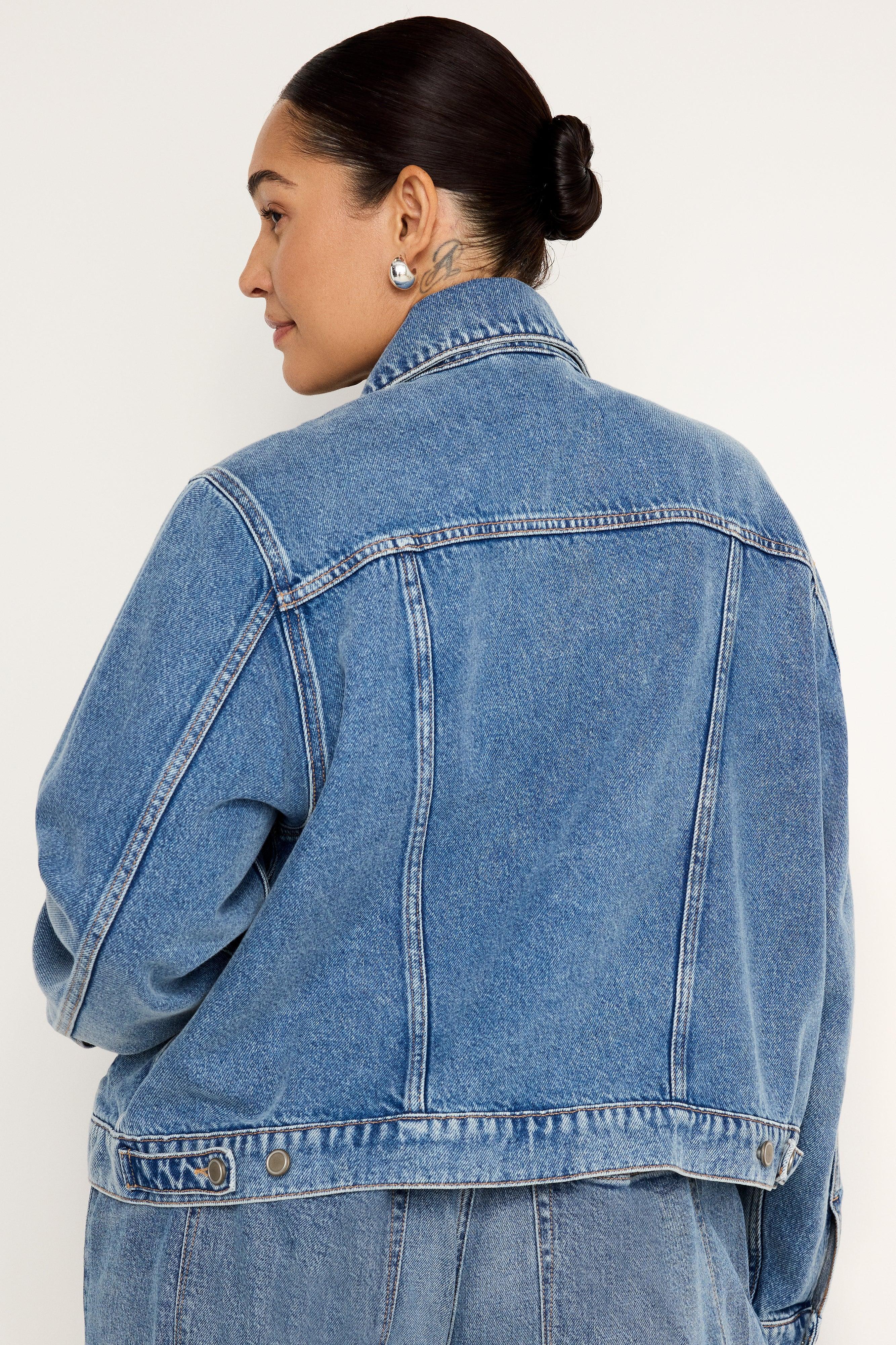 CROPPED TRUCKER JACKET | INDIGO682 Product Image