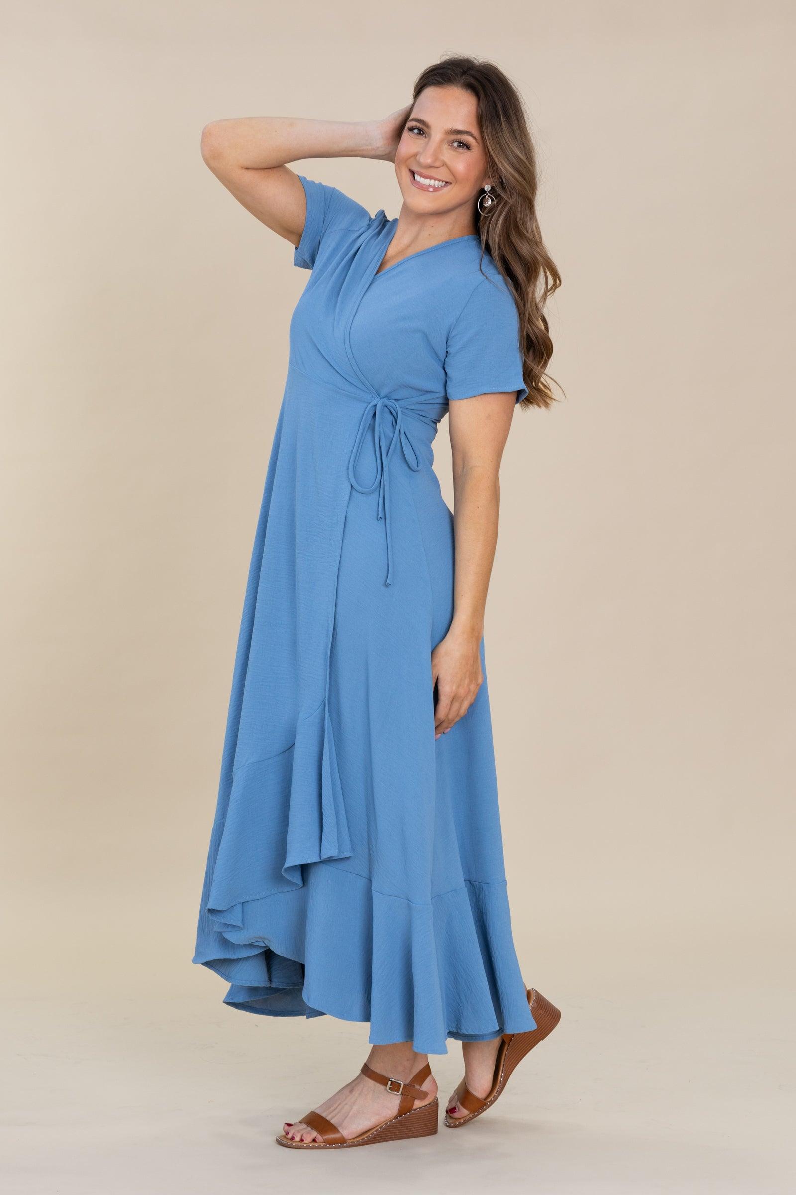 Solid Surplice Maxi Dresses With Short Sleeves Product Image