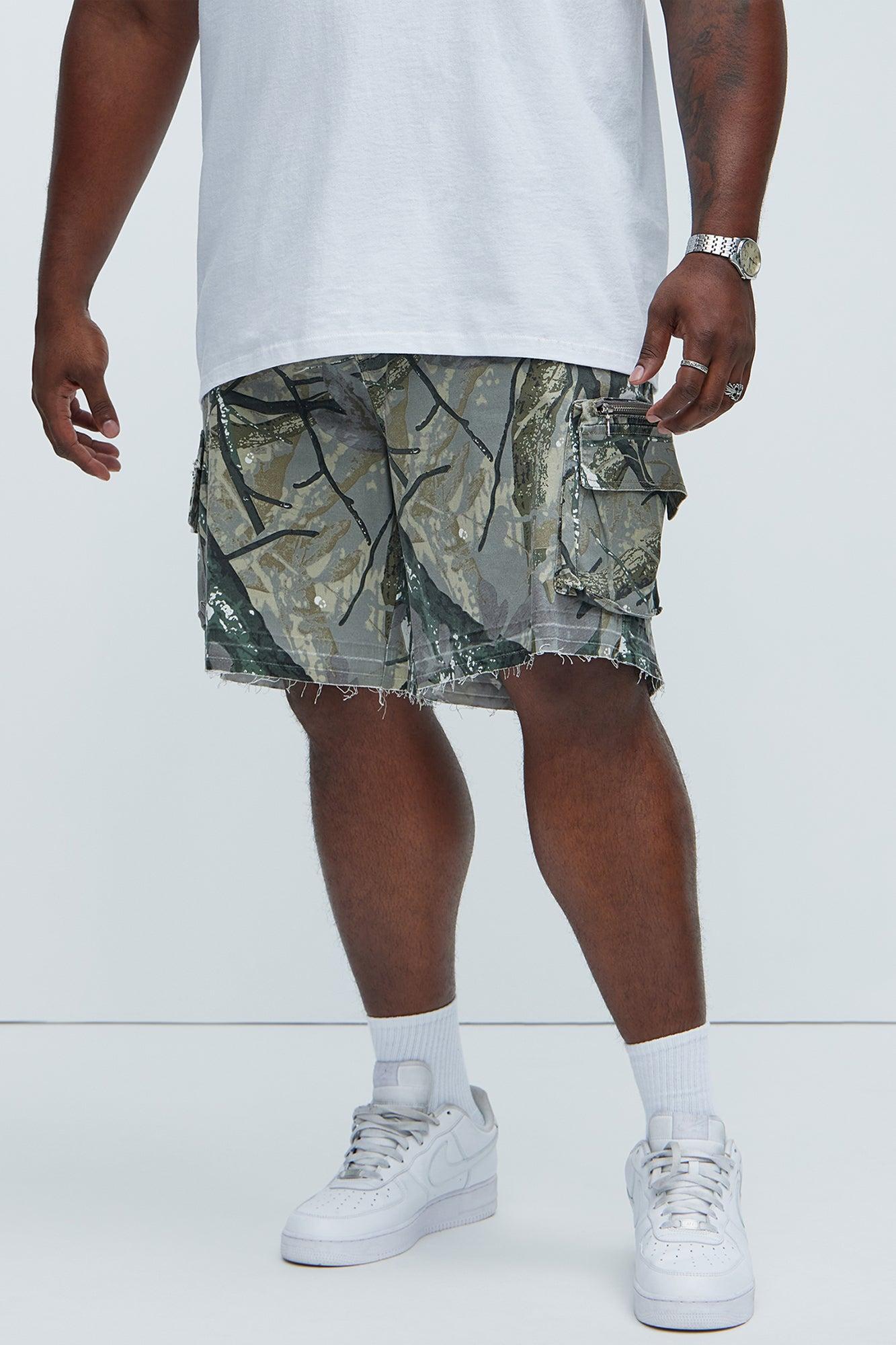 Deylen Cargo Relaxed Shorts - Camouflage Product Image