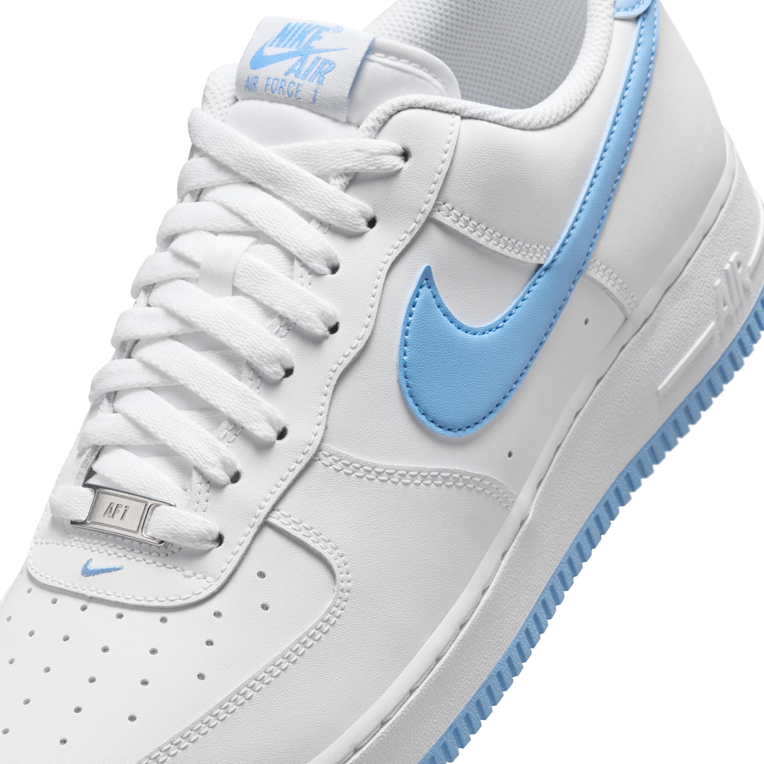 Nike Mens Nike Air Force 1 07 - Mens Basketball Shoes Product Image