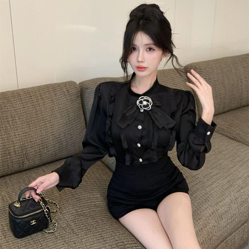 Long-Sleeve Ribbon Neck Frill Trim Shirt / Shorts Product Image