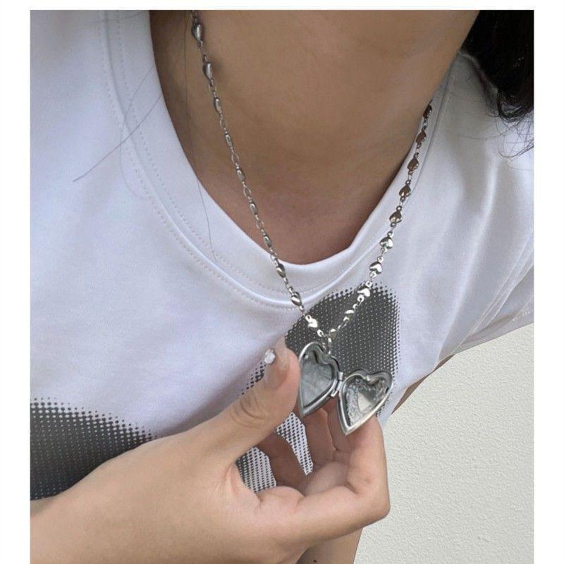 Heart Pendant Alloy Choker Product Image