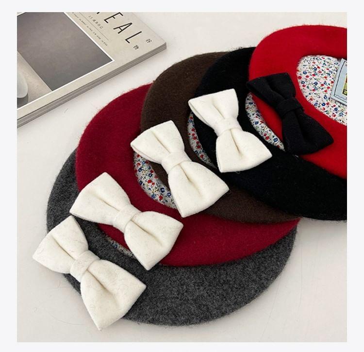 Bow Beret Hat Product Image