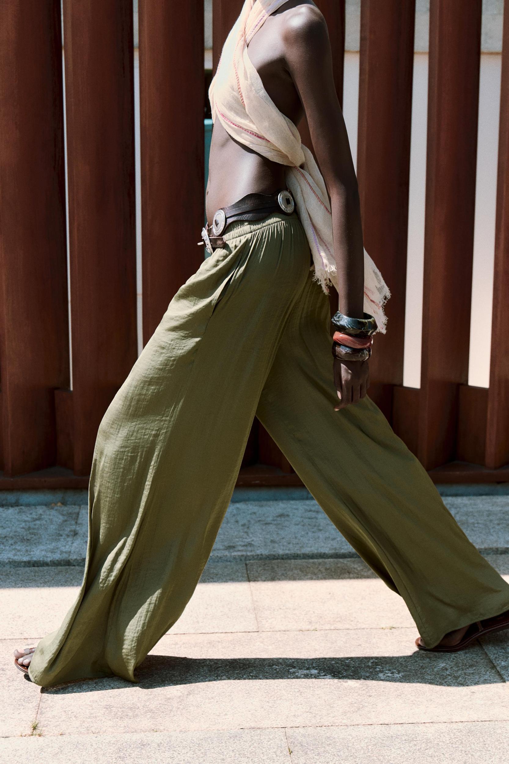 FLOWY WIDE LEG PANTS Product Image