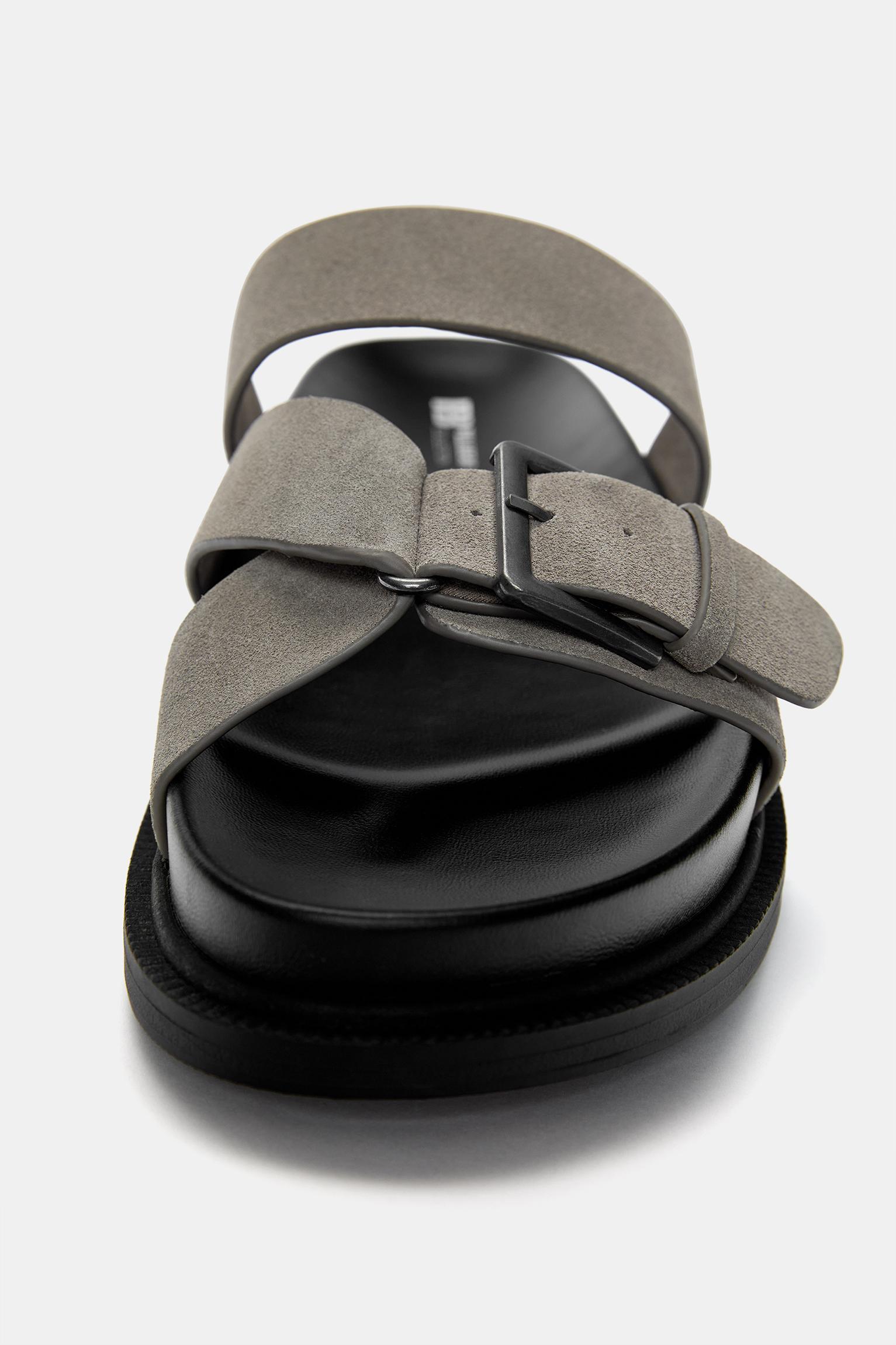 Leather sandals with buckle Product Image