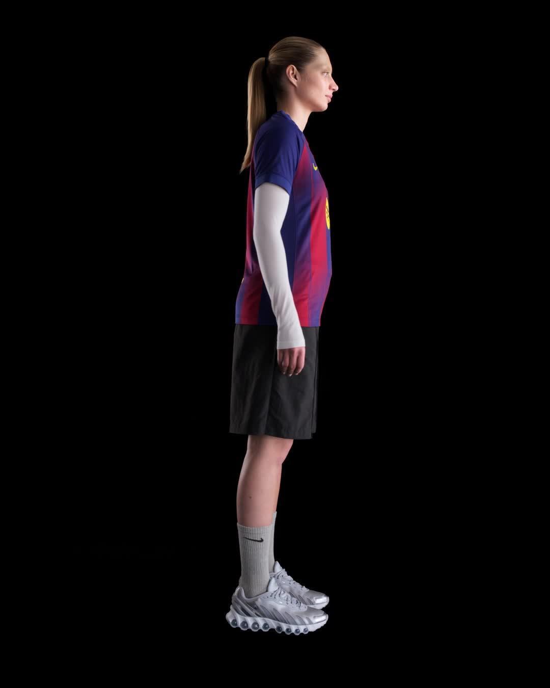 FC Barcelona 2025/26 Stadium Home Nike Women's Dri-FIT Soccer Replica Jersey Product Image