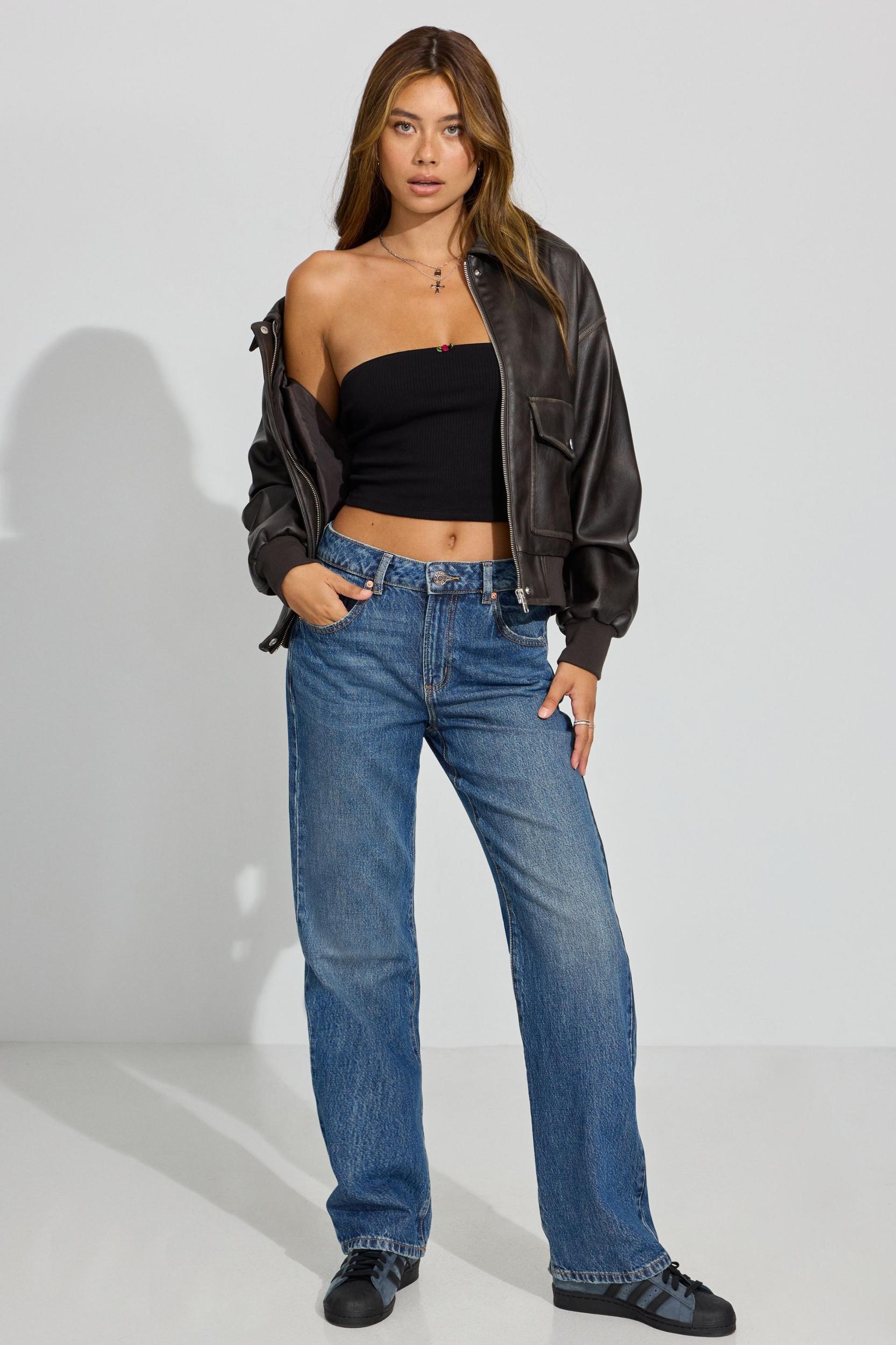 '90s Slim Jeans Product Image