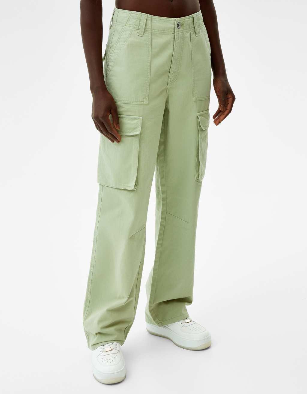 Bershka straight leg cargo pants in khaki Product Image