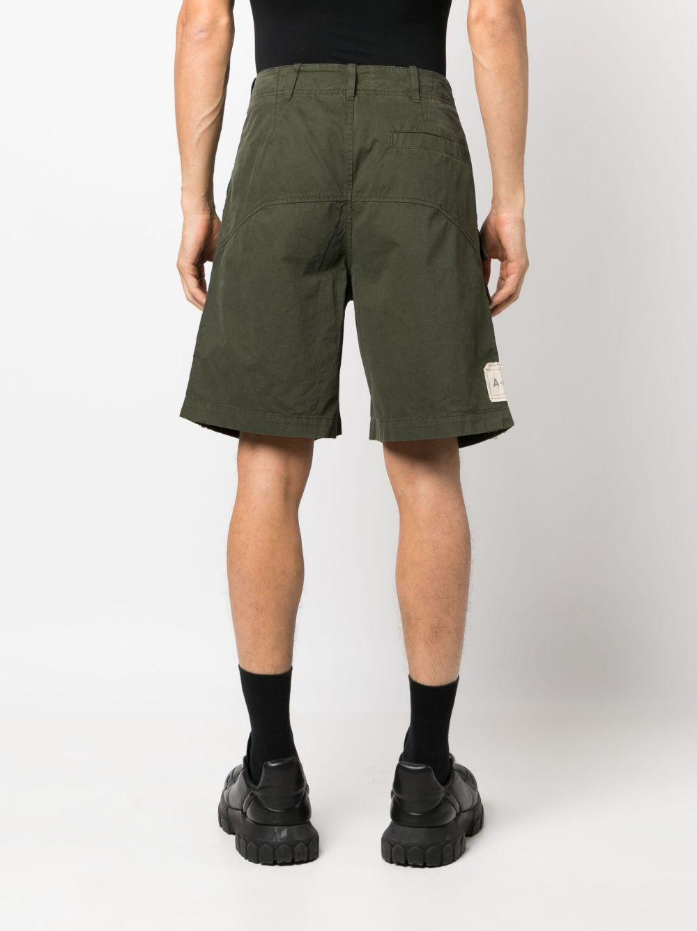 logo-patch cargo shorts Product Image