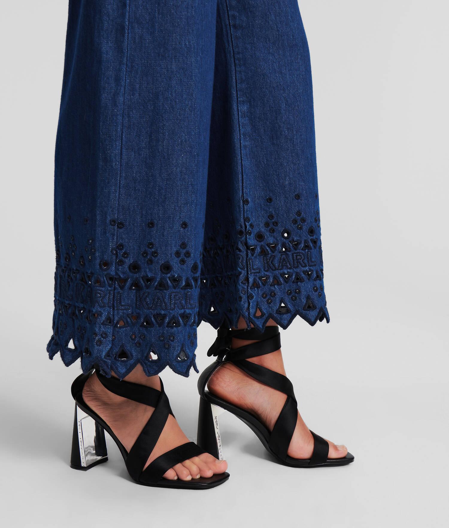 BRODERIE ANGLAISE CULOTTES JEANS Product Image