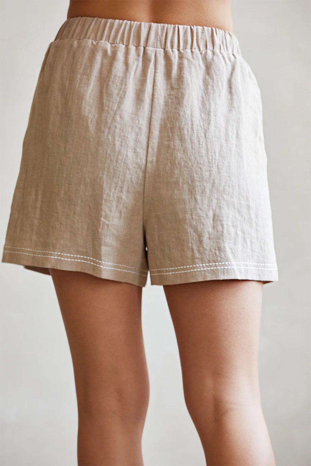 Donnie Contrast Stitch Linen Shorts Product Image