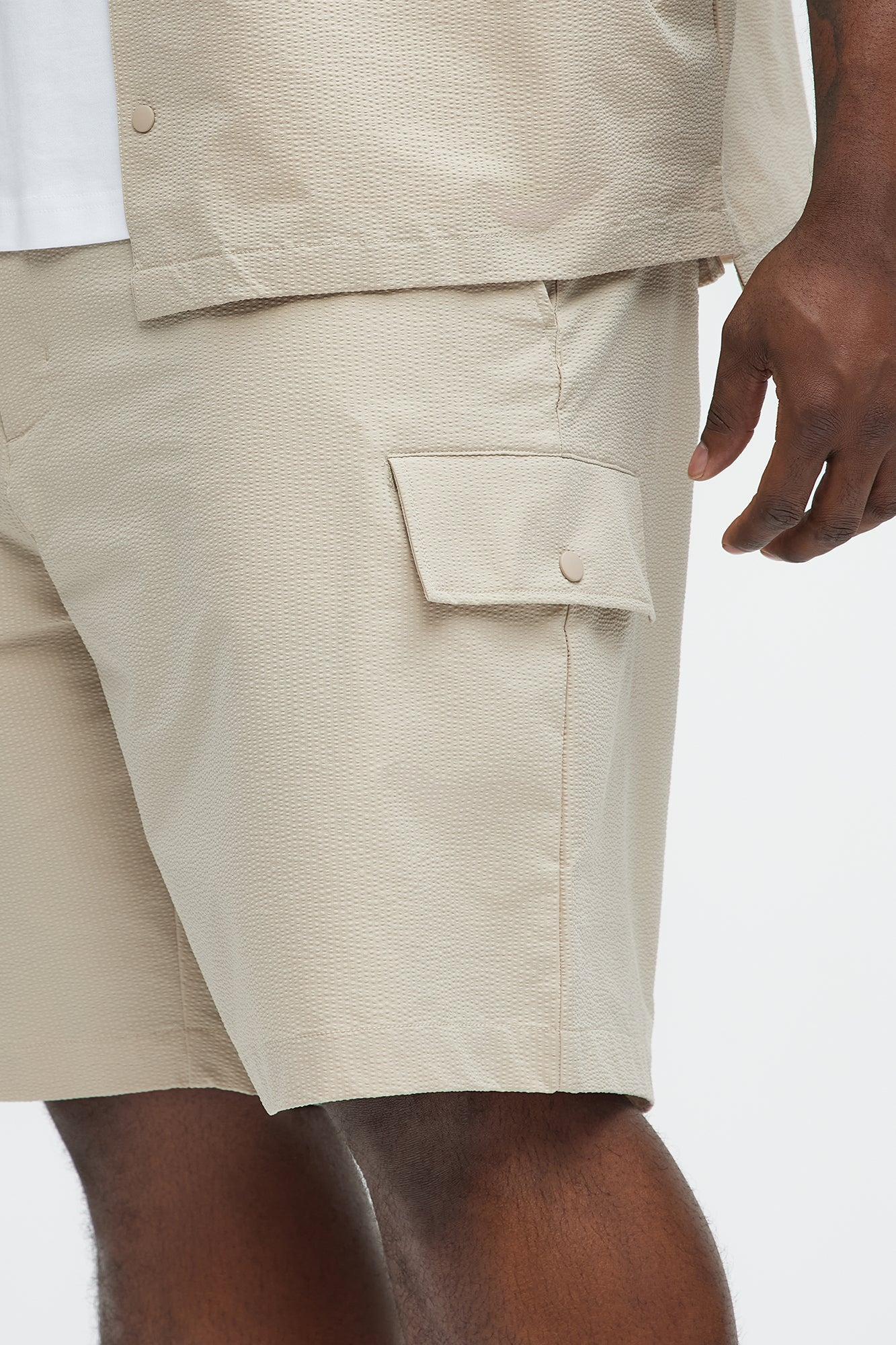 Seersucker Cargo Shorts - Beige Product Image