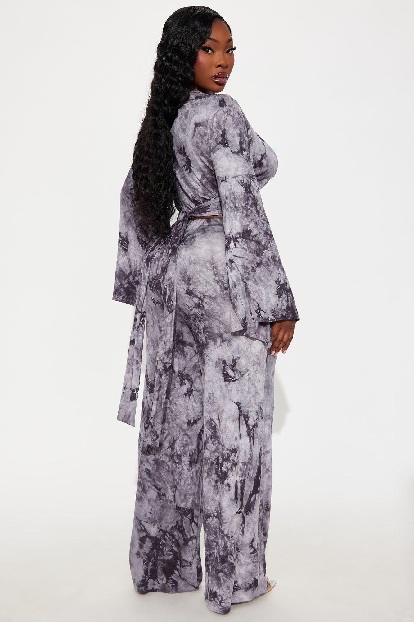 Mystic Motion Pant Set - Black/combo Female Product Image