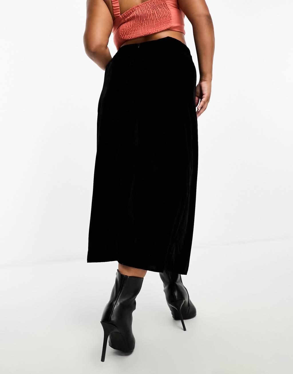 ASOS DESIGN Curve velvet bias midi skirt Product Image