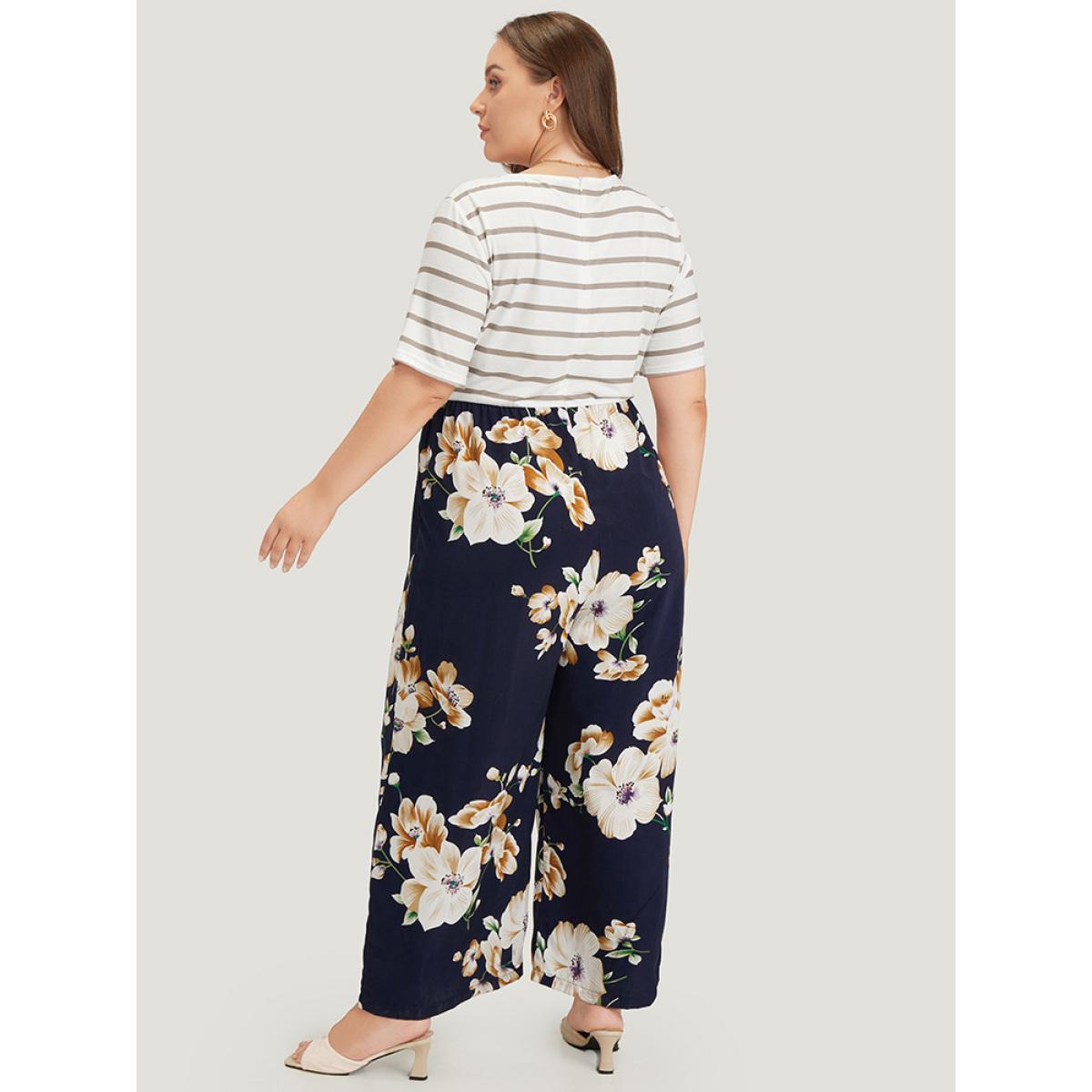 Plus Size DarkBlue Striped & Floral Patchwork Pocket Jumpsuit Women Elegant Short sleeve V-neck Dailywear Loose Jumpsuits BloomChic 28/5X Product Image