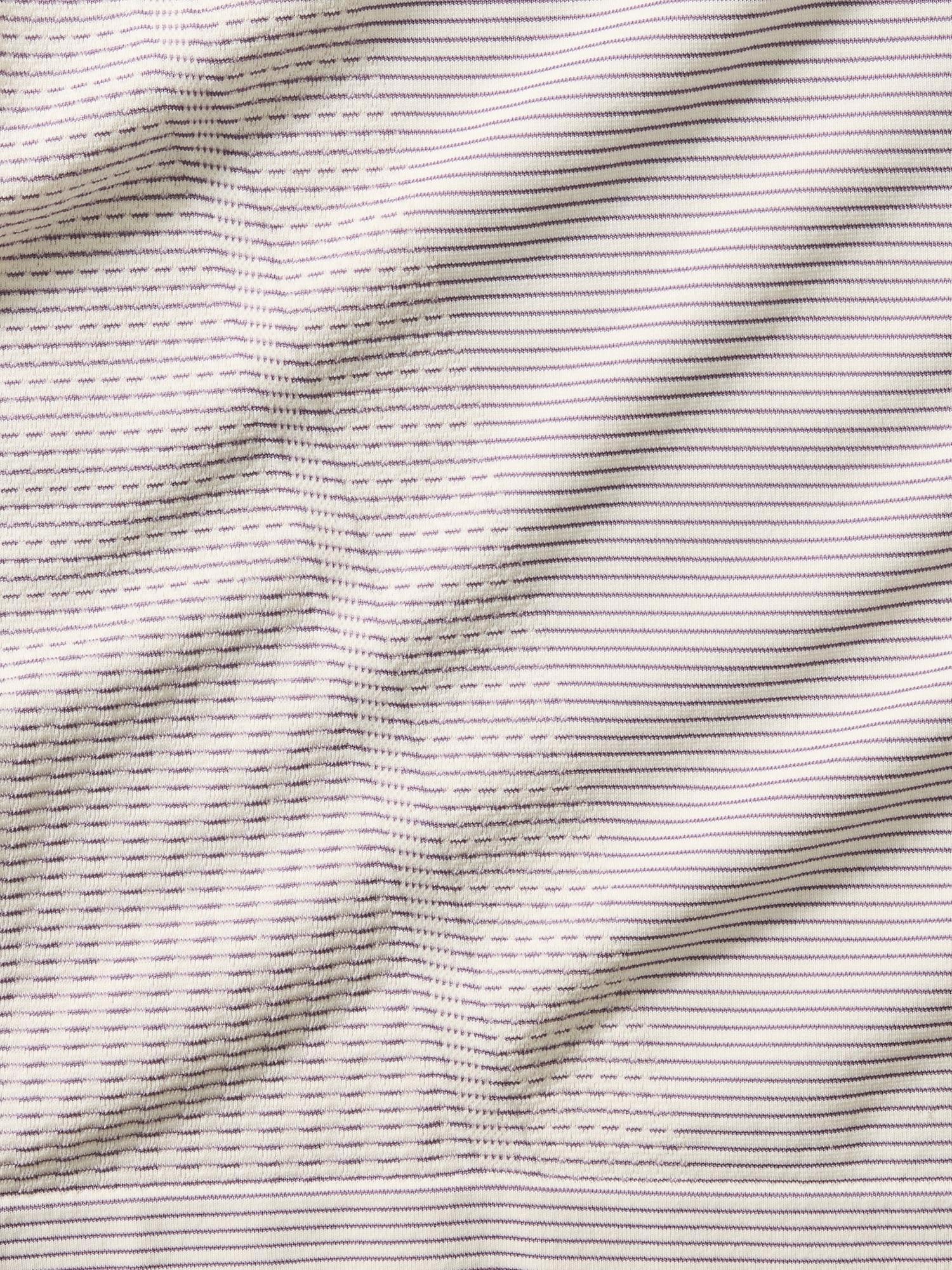 Momentum Seamless Tee Product Image